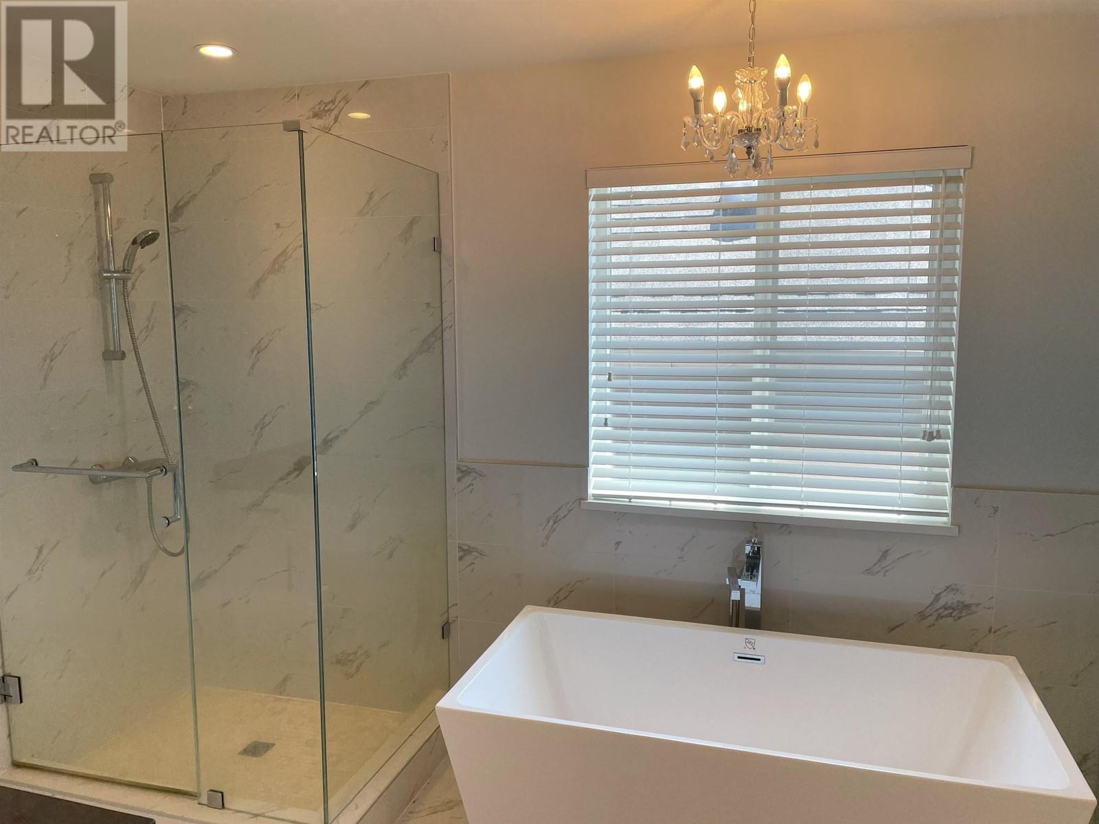 1442 Argyle Street, Coquitlam, British Columbia  V3E 0L3 - Photo 10 - R2797272