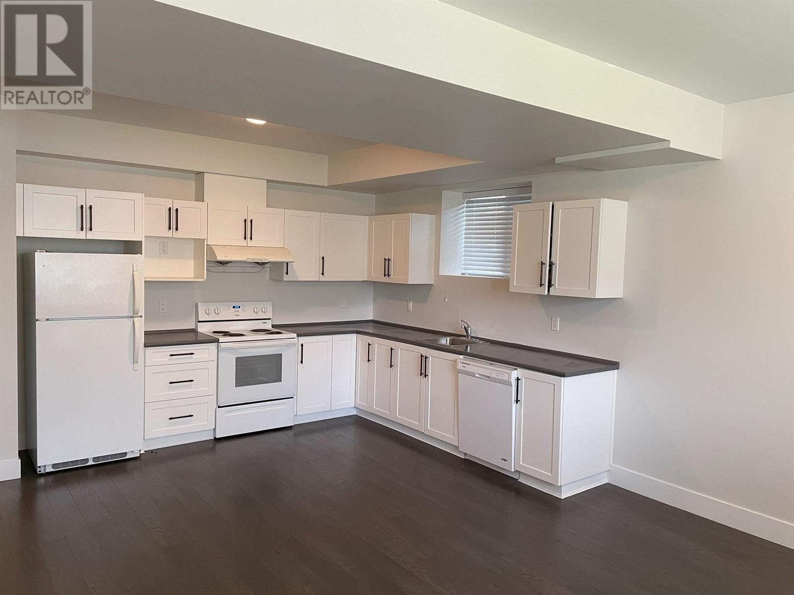 1442 Argyle Street, Coquitlam, British Columbia  V3E 0L3 - Photo 11 - R2797272