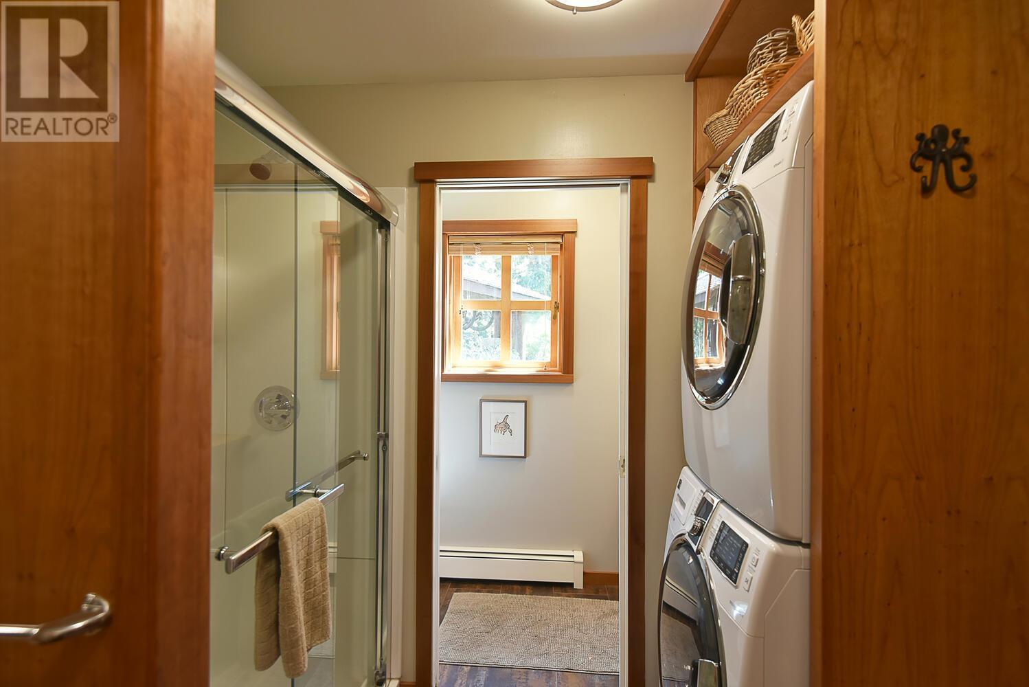 4509 Pollock Road, Madeira Park, British Columbia  V0N 2H1 - Photo 22 - R2797526