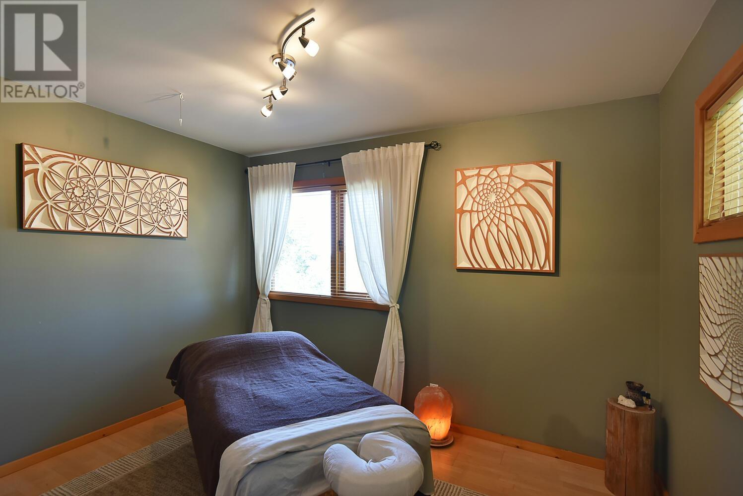 4509 Pollock Road, Madeira Park, British Columbia  V0N 2H1 - Photo 20 - R2797526