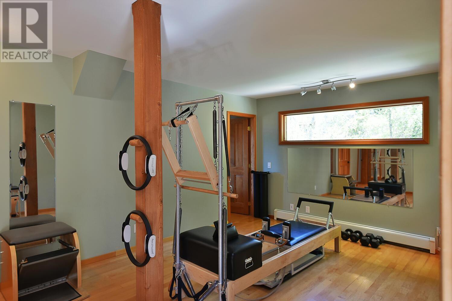 4509 Pollock Road, Madeira Park, British Columbia  V0N 2H1 - Photo 21 - R2797526