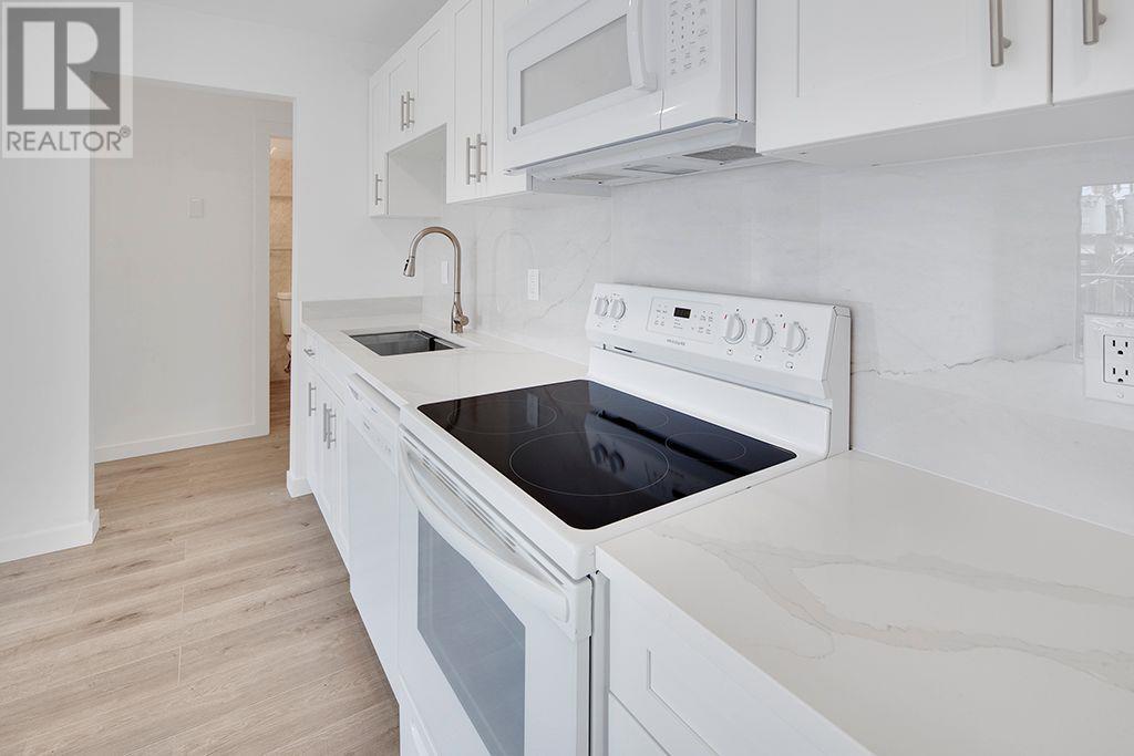 201 275 W 2nd Street, North Vancouver, British Columbia  V7M 1C9 - Photo 10 - R2794473