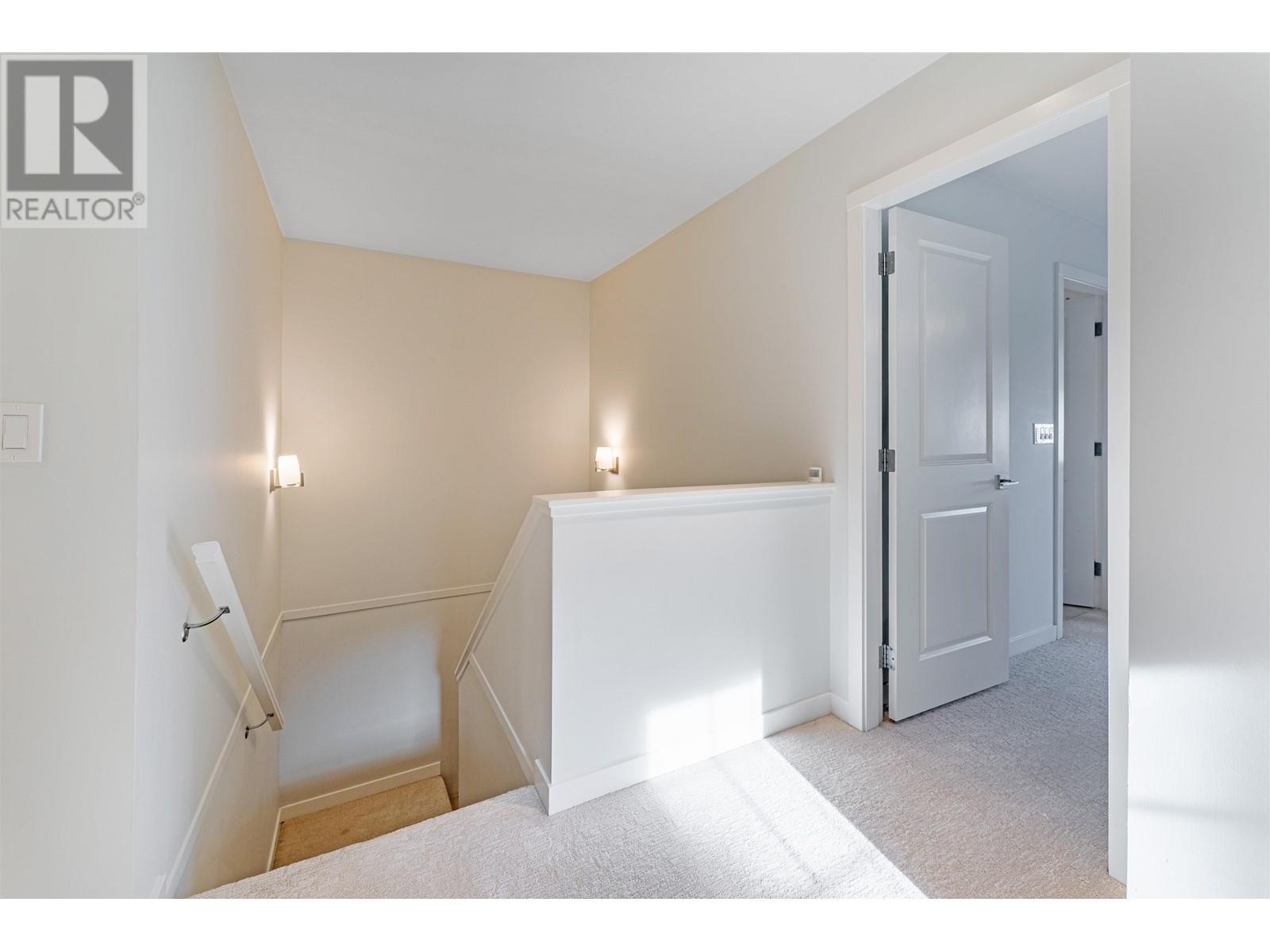 9 3306 Princeton Avenue, Coquitlam, British Columbia  V3E 0M9 - Photo 16 - R2797767