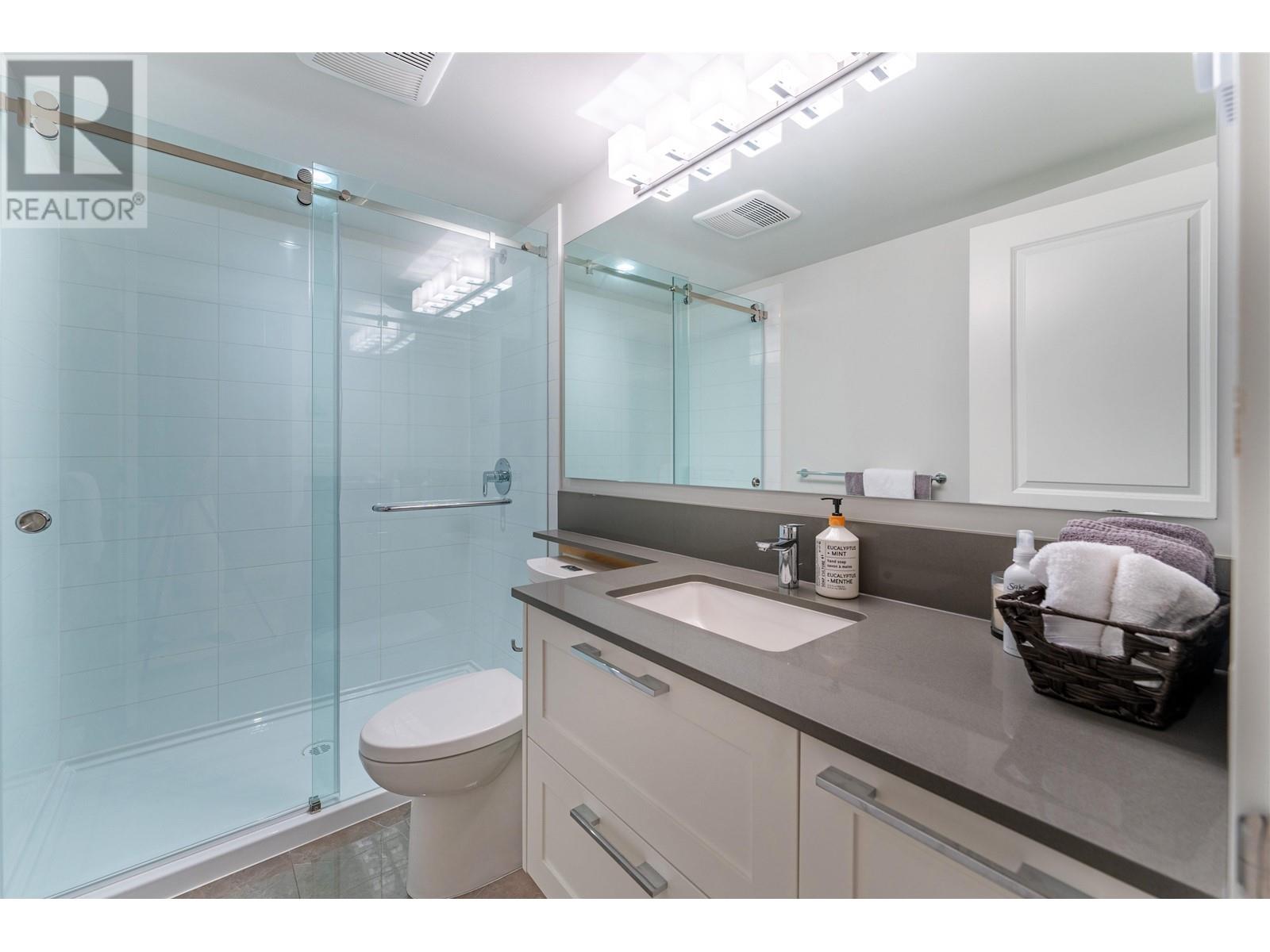 9 3306 Princeton Avenue, Coquitlam, British Columbia  V3E 0M9 - Photo 34 - R2797767