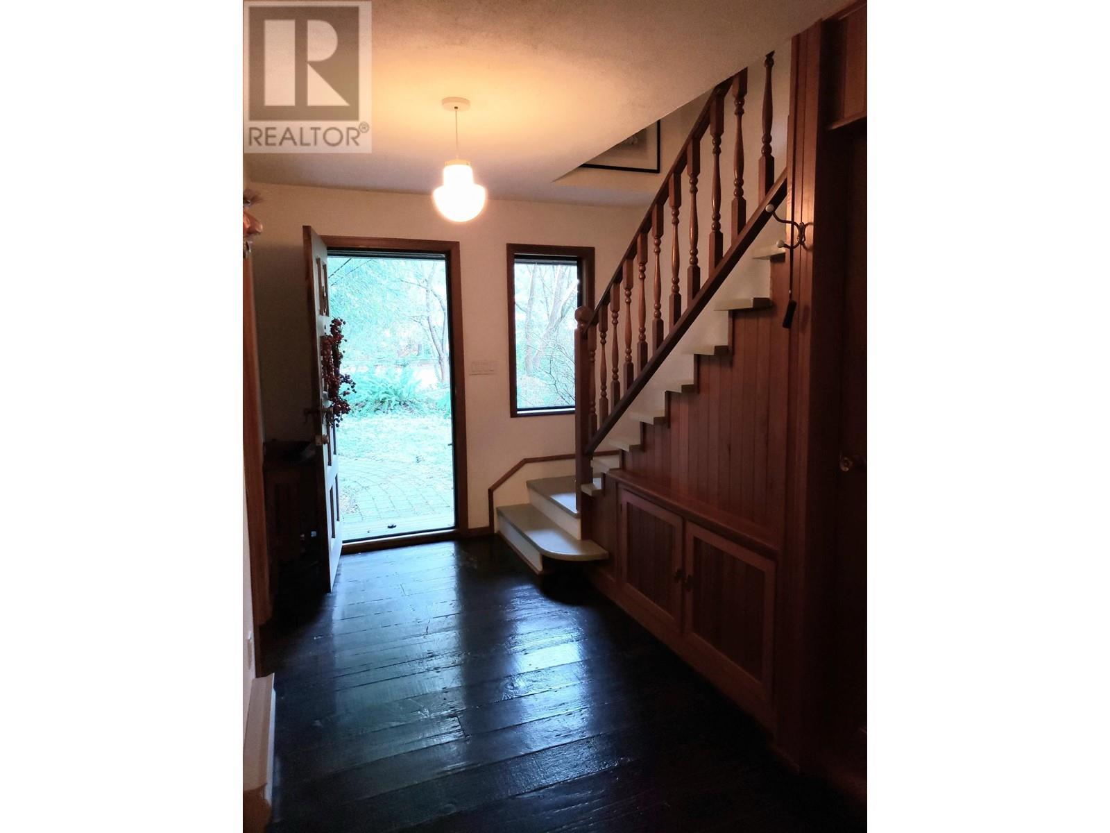 24035 Fern Crescent, Maple Ridge, British Columbia  V4R 2S1 - Photo 11 - R2775885