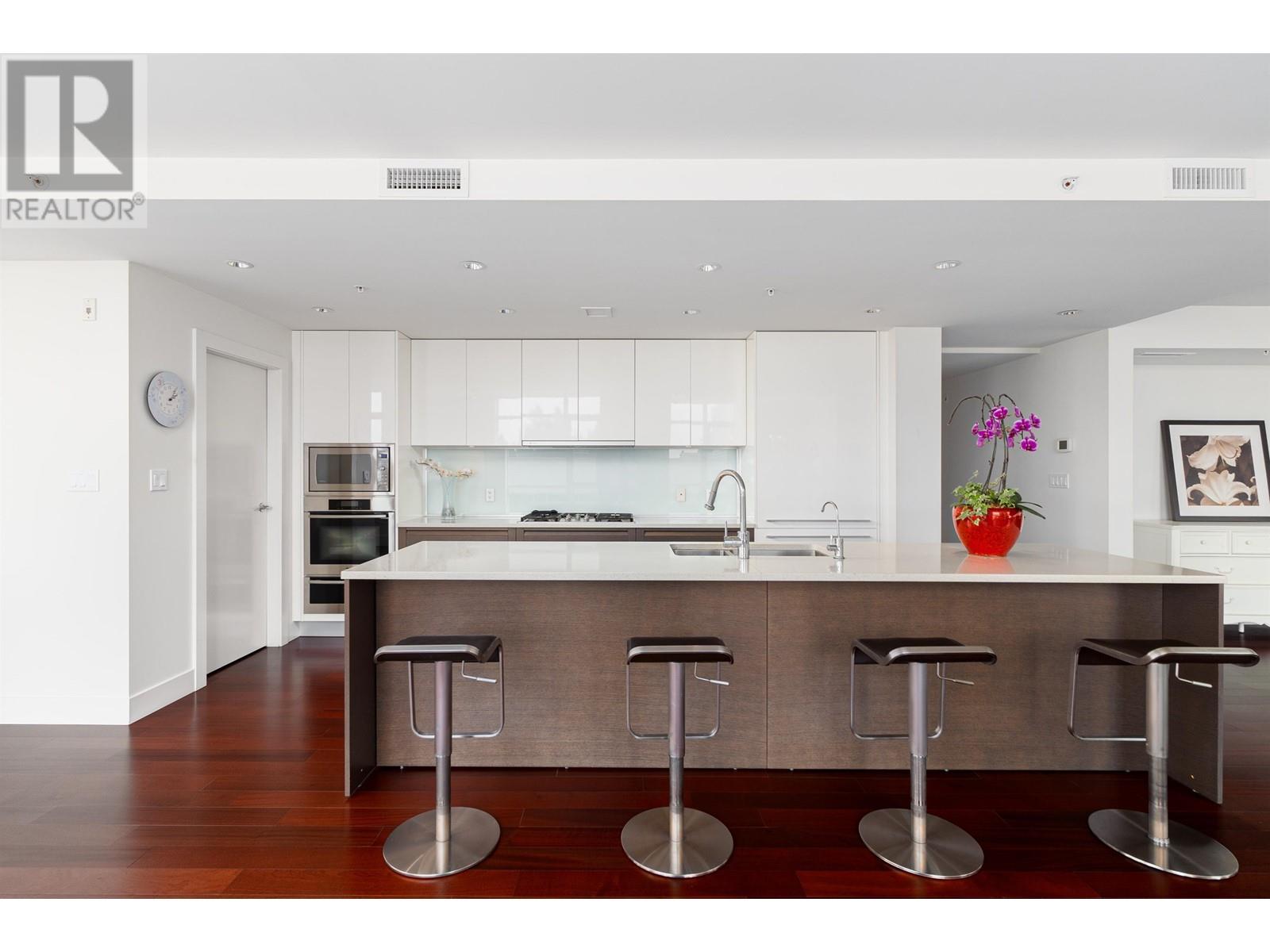 602 6080 Iona Drive, Vancouver, British Columbia  V6T 0A4 - Photo 7 - R2796590