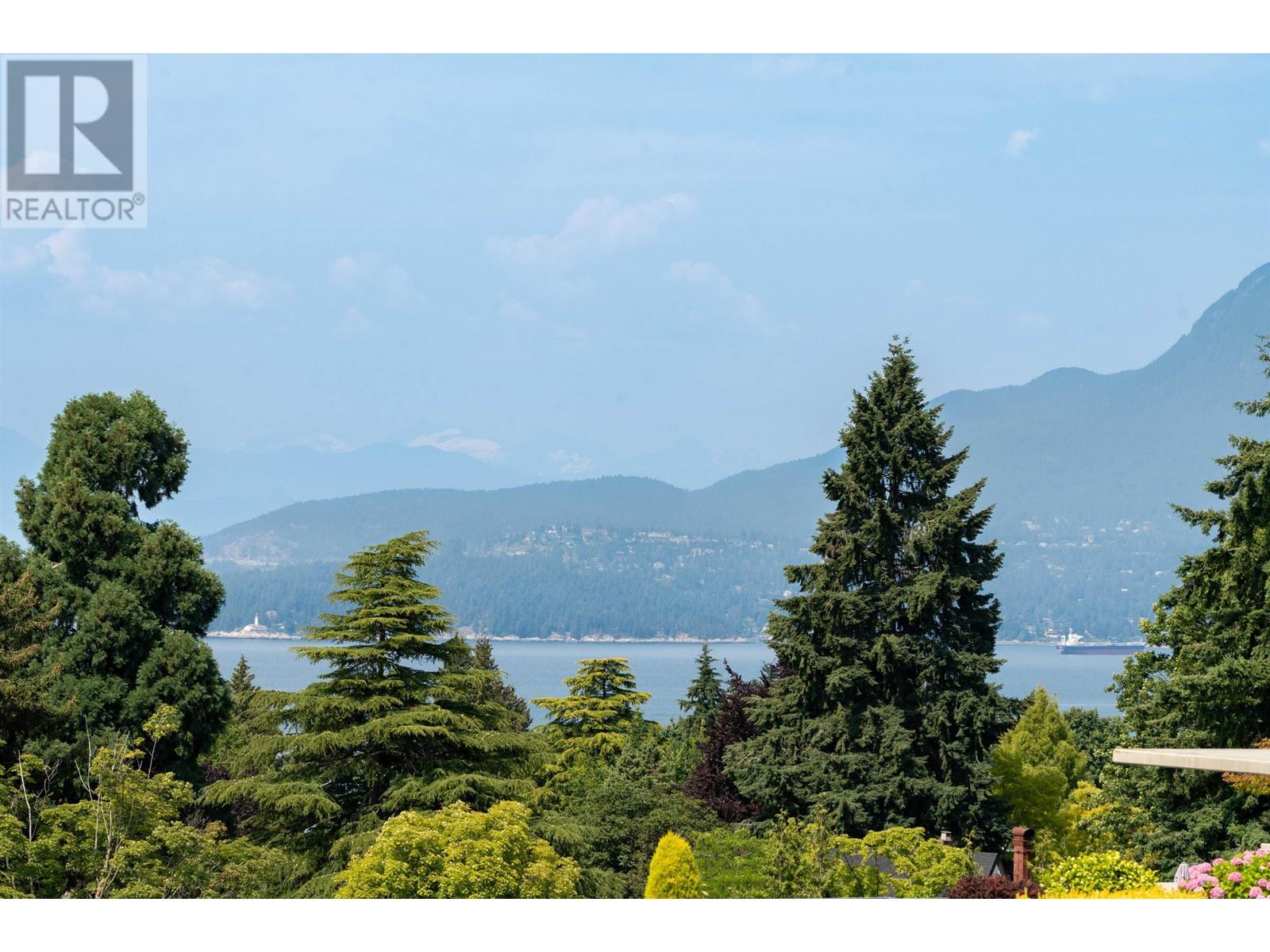 602 6080 Iona Drive, Vancouver, British Columbia  V6T 0A4 - Photo 23 - R2796590