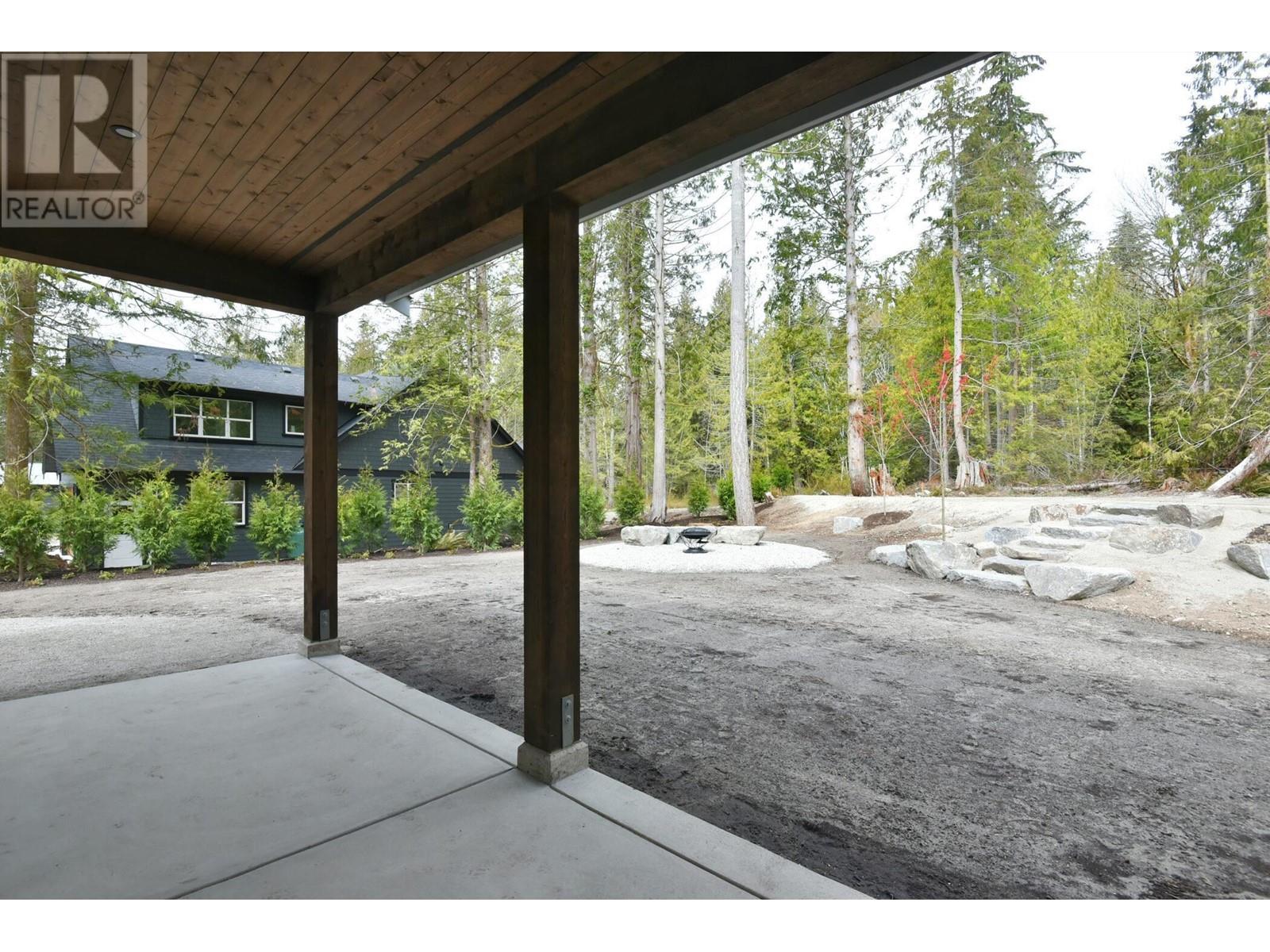 3008 Green Way, Roberts Creek, British Columbia  V0N 2W4 - Photo 31 - R2775591