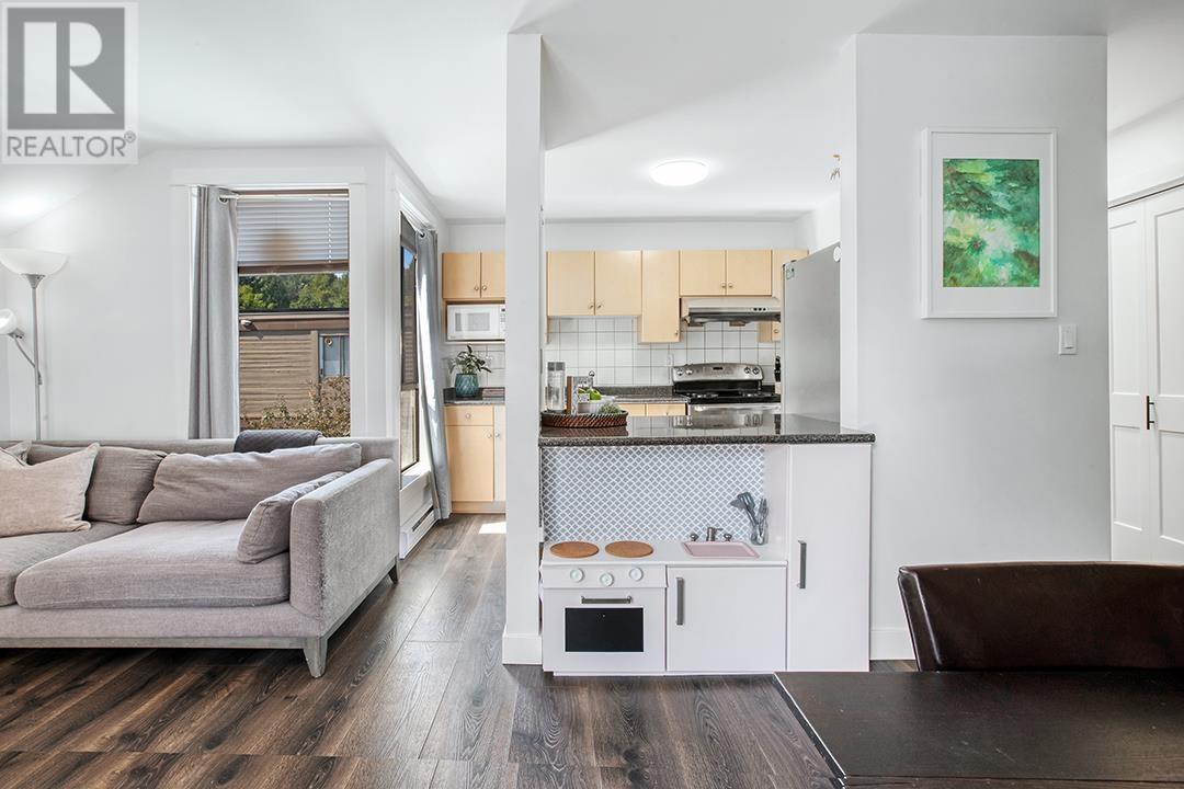 302 9138 Capella Drive, Burnaby, British Columbia  V3J 7K3 - Photo 10 - R2797902