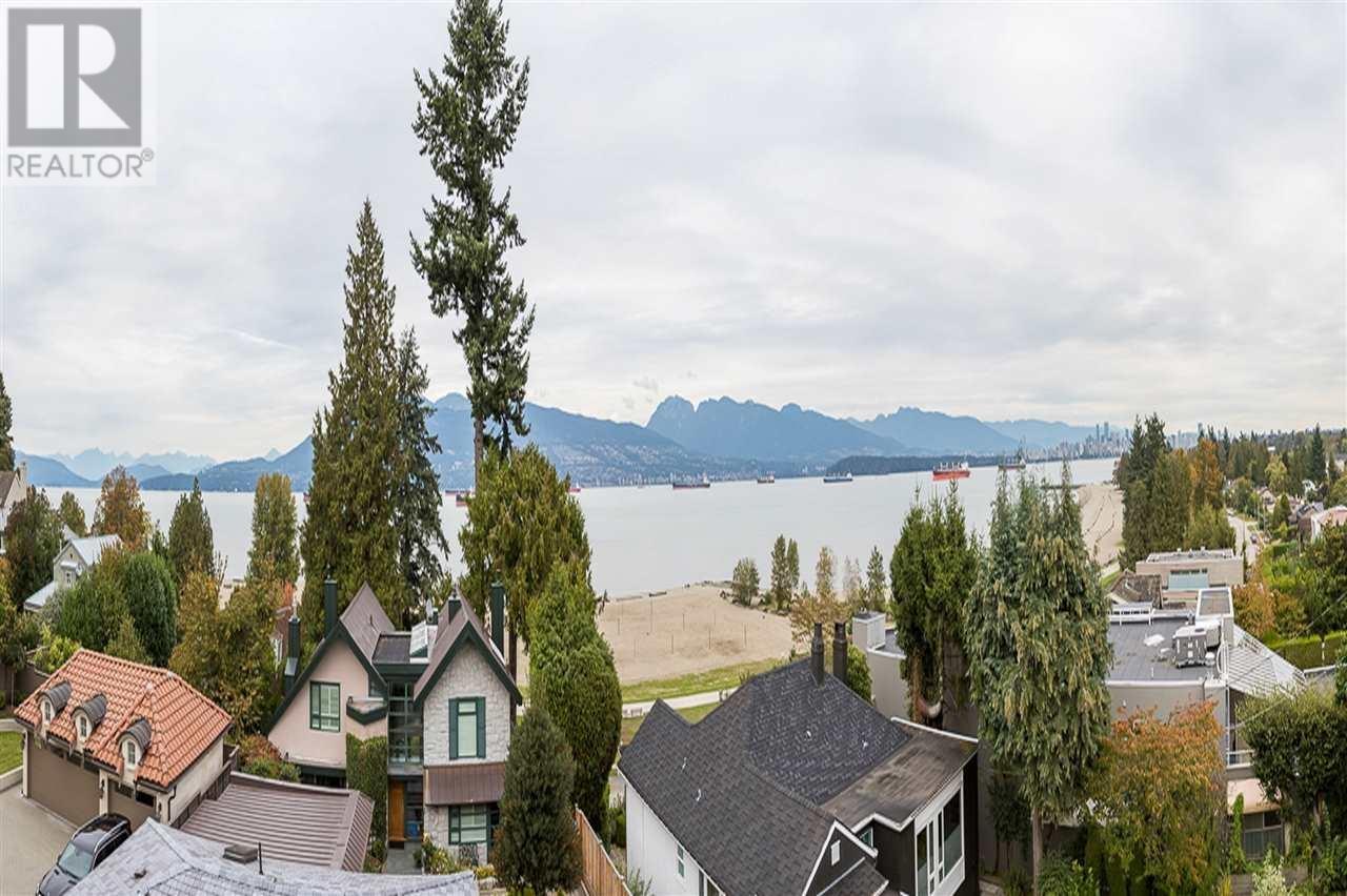 4639 Simpson Avenue, Vancouver, British Columbia  V6R 1C2 - Photo 2 - R2797899