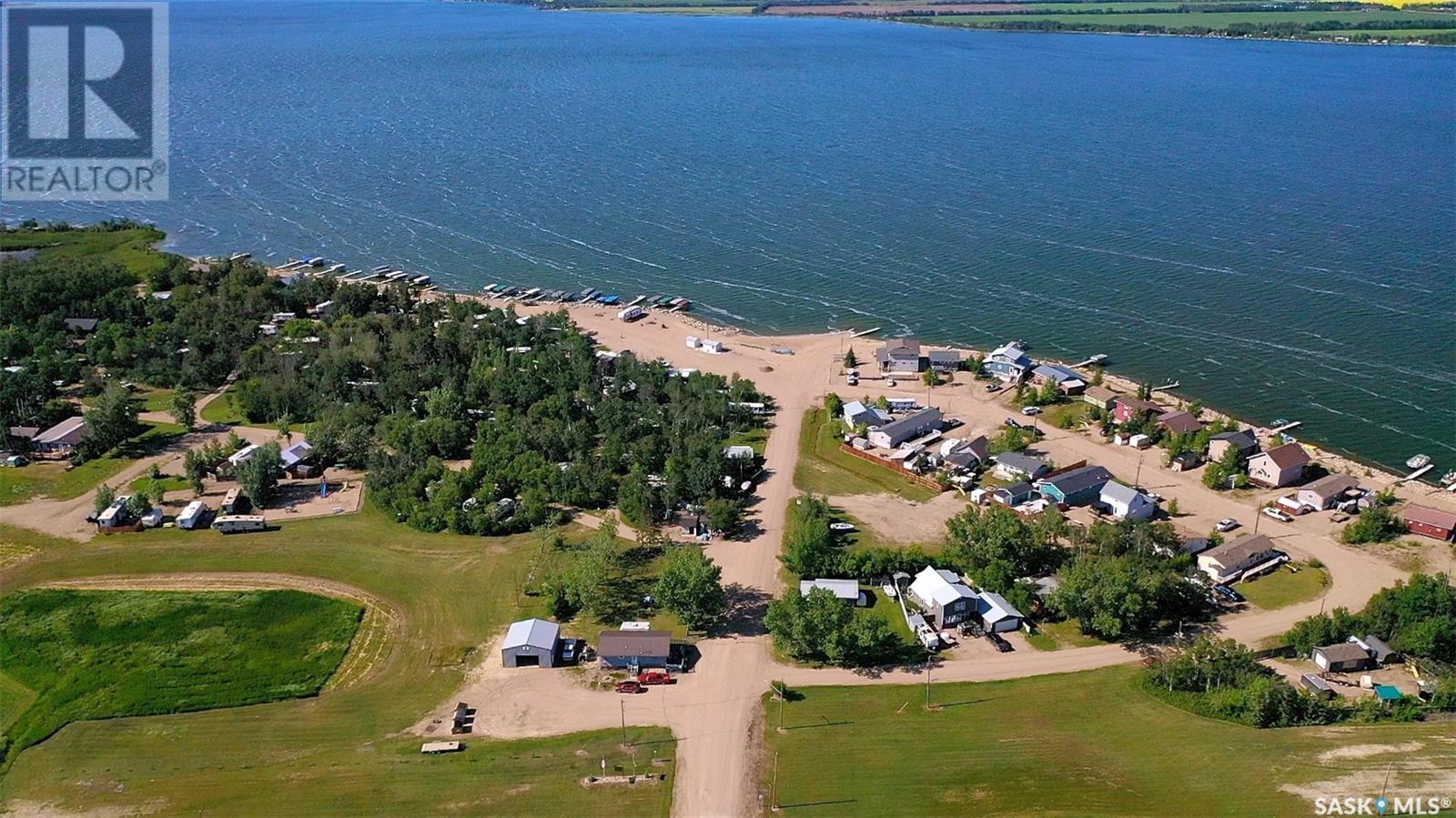 8 Knights Place, Fishing Lake, Saskatchewan  S0A 1A0 - Photo 31 - SK932360