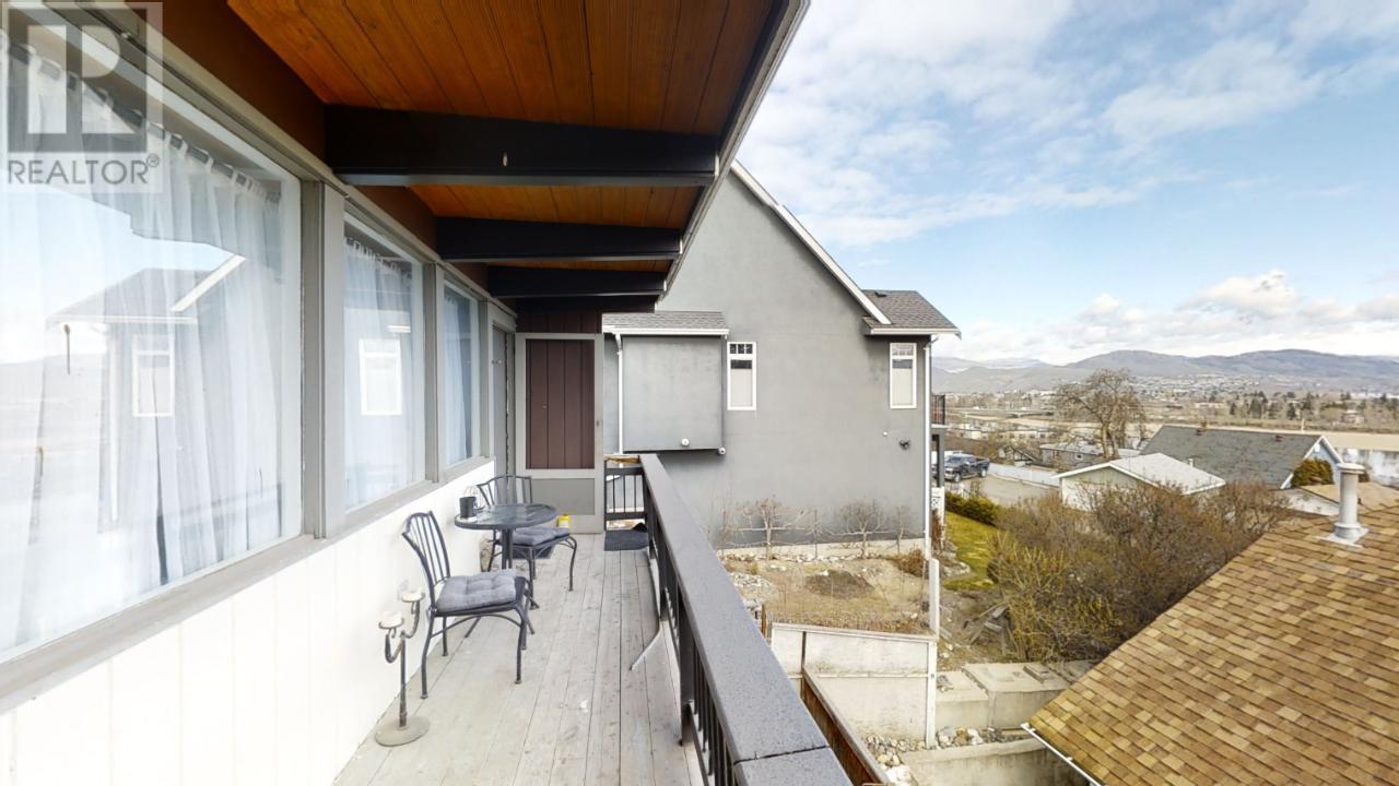 190 St Paul Street W, Kamloops, British Columbia  V2C 1G3 - Photo 2 - 173868