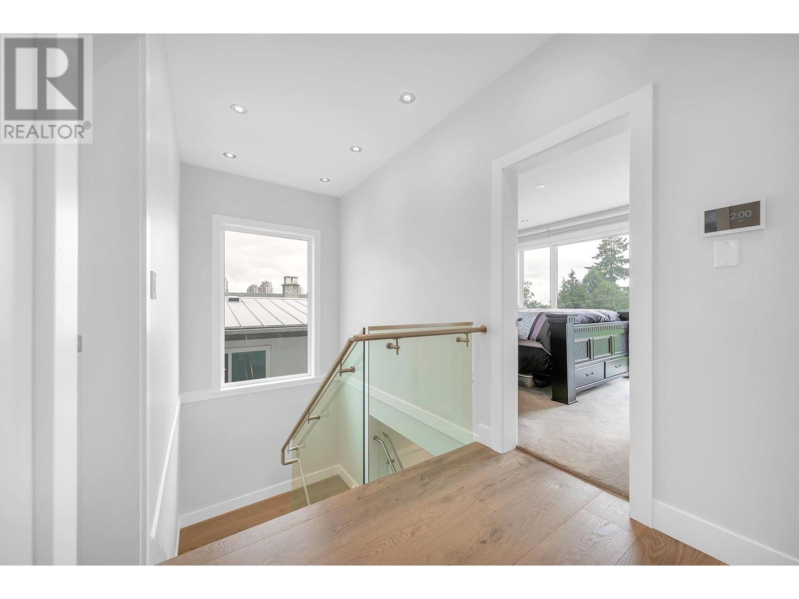 6227 Portland Street, Burnaby, British Columbia  V5J 2S3 - Photo 17 - R2797991