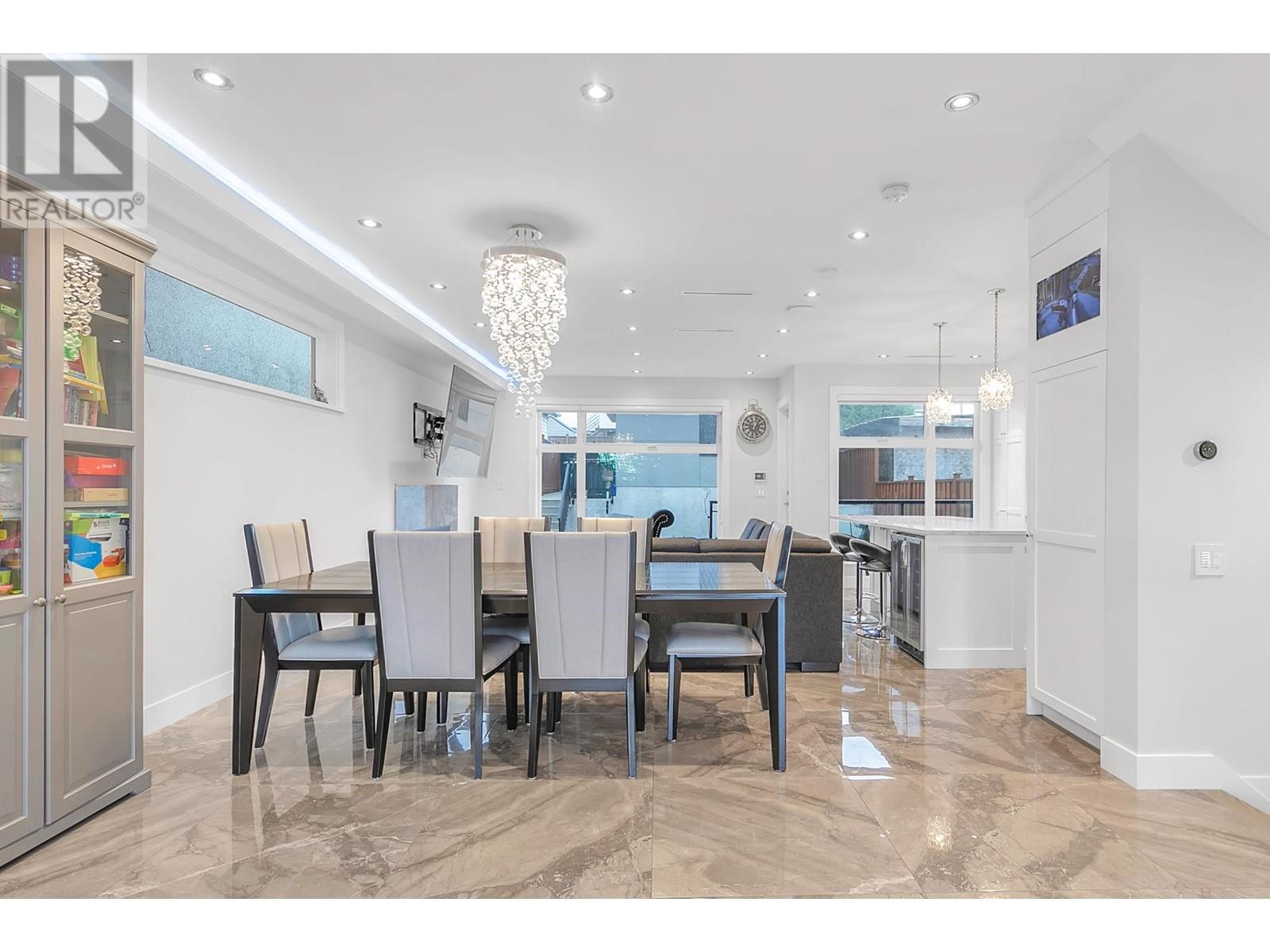 6227 Portland Street, Burnaby, British Columbia  V5J 2S3 - Photo 6 - R2797991