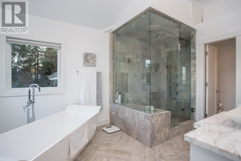 4710 Piccadilly South, West Vancouver, British Columbia  V7W 1E4 - Photo 19 - R2774232