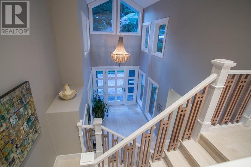 4710 Piccadilly South, West Vancouver, British Columbia  V7W 1E4 - Photo 14 - R2774232