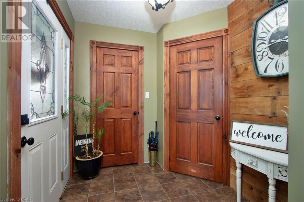 22 Blanshard Street, Mitchell, Ontario  N0K 1N0 - Photo 5 - 40454224