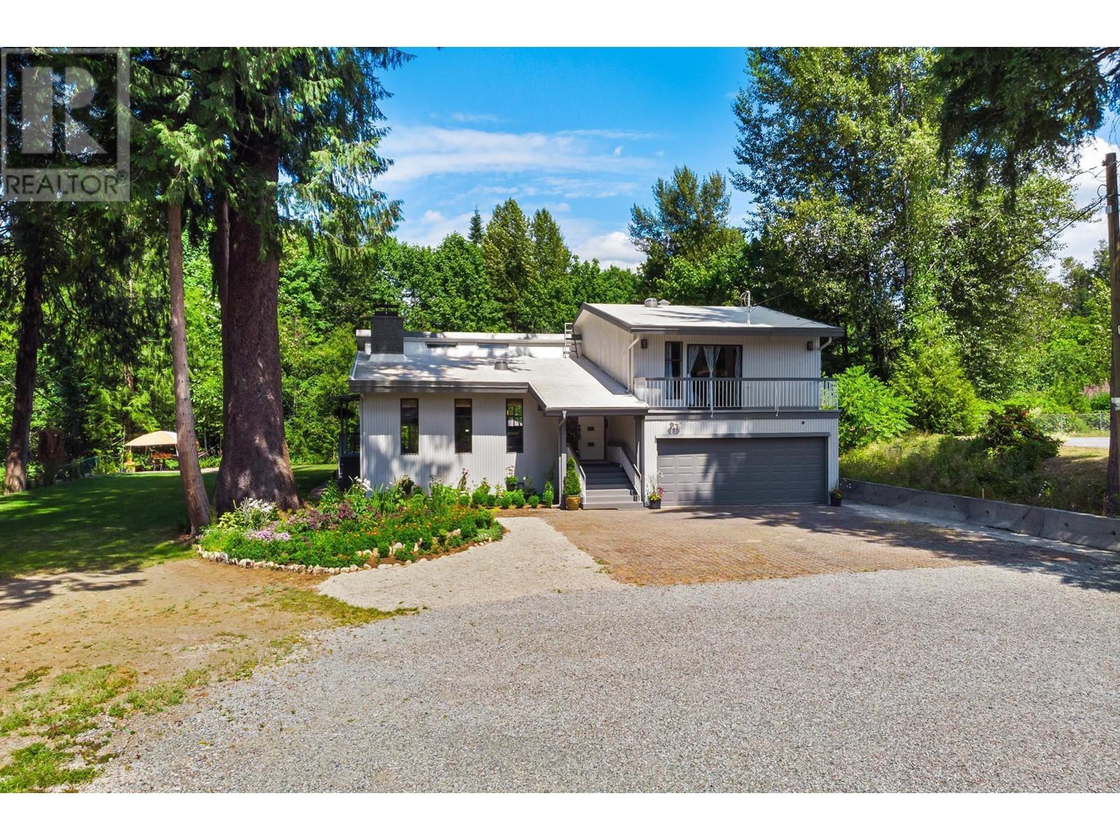 12861 Barnsdale Street, Maple Ridge, British Columbia  V2X 6N6 - Photo 2 - R2795993