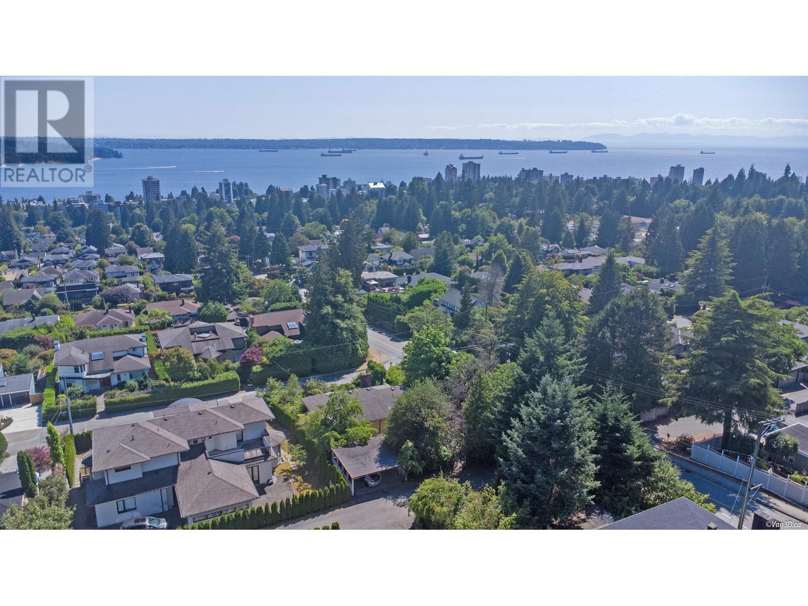 1485 LAWSON AVENUE, west vancouver, British Columbia