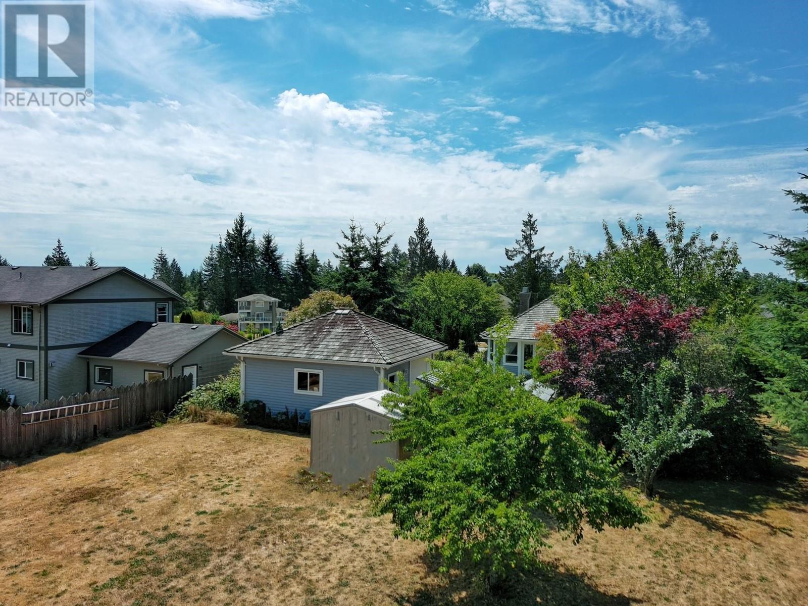 1438 Sunrise Place, Gibsons, British Columbia  V0N 1V5 - Photo 32 - R2798182