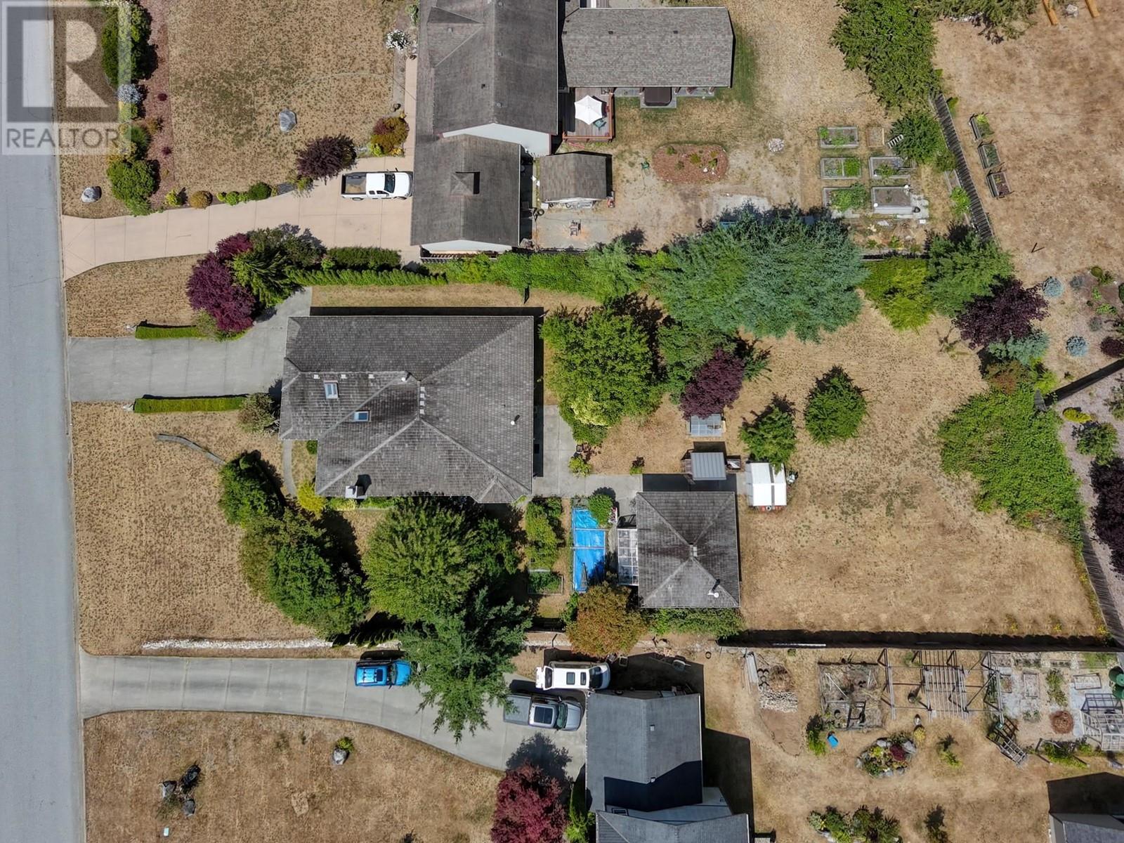 1438 Sunrise Place, Gibsons, British Columbia  V0N 1V5 - Photo 37 - R2798182