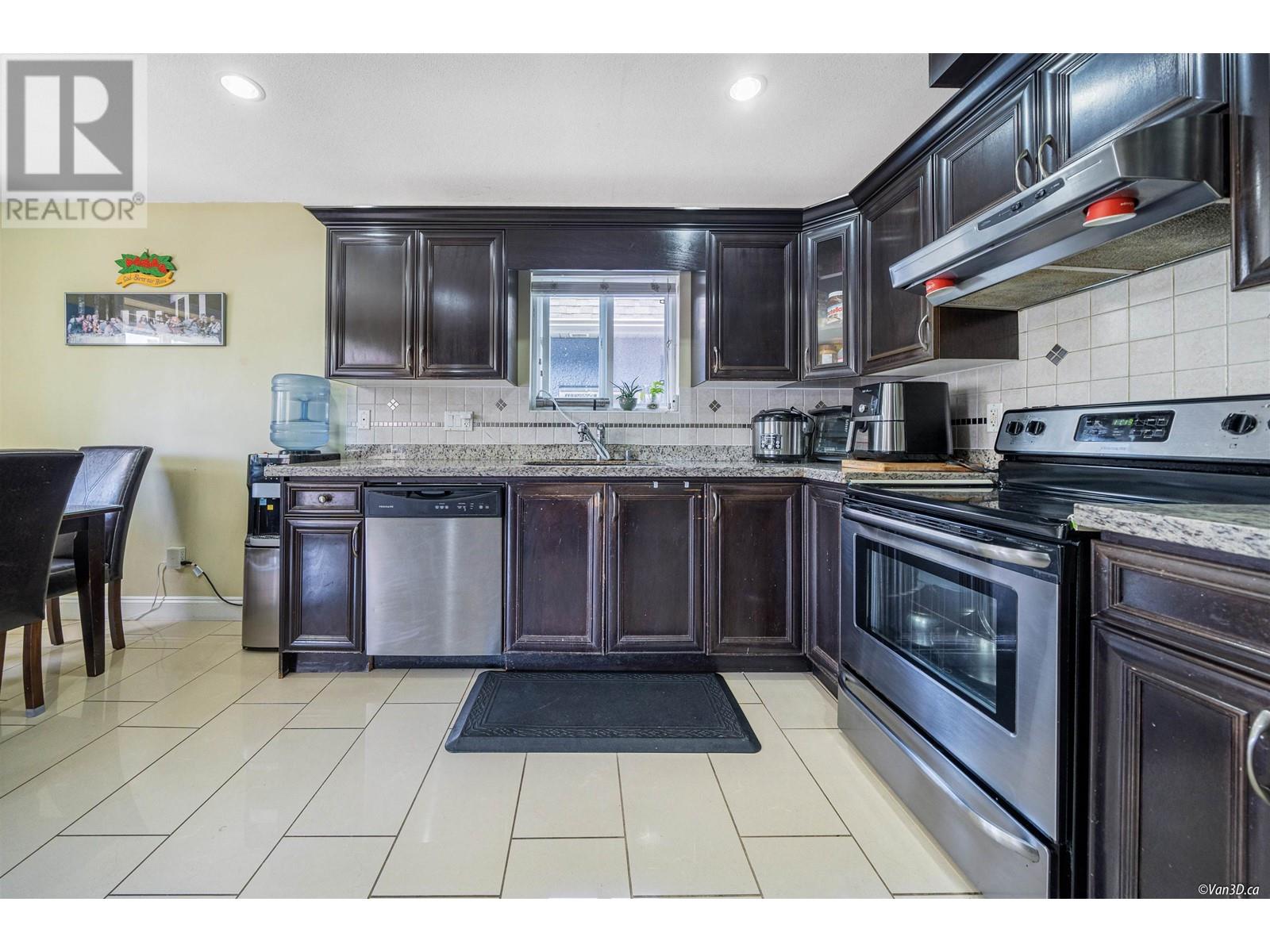 726 E 26th Avenue, Vancouver, British Columbia  V5V 2H8 - Photo 10 - R2798387