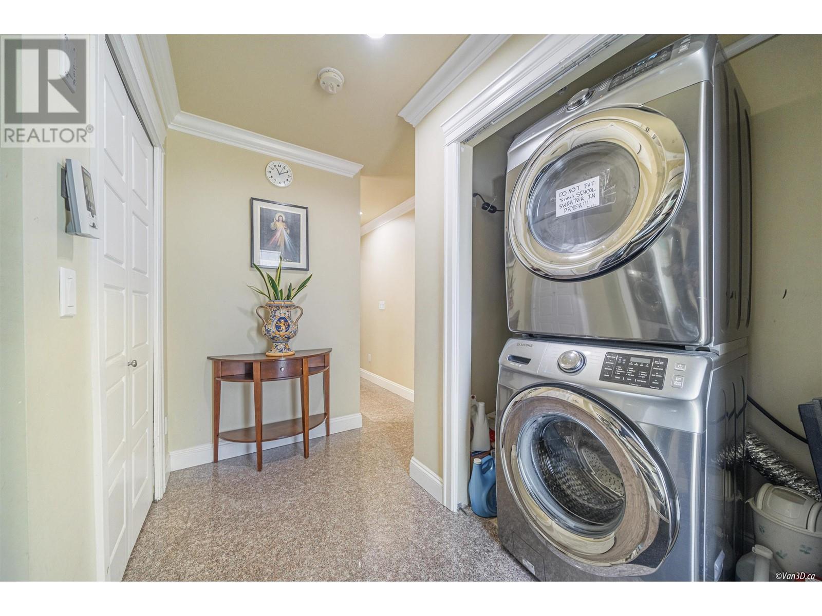 726 E 26th Avenue, Vancouver, British Columbia  V5V 2H8 - Photo 3 - R2798387