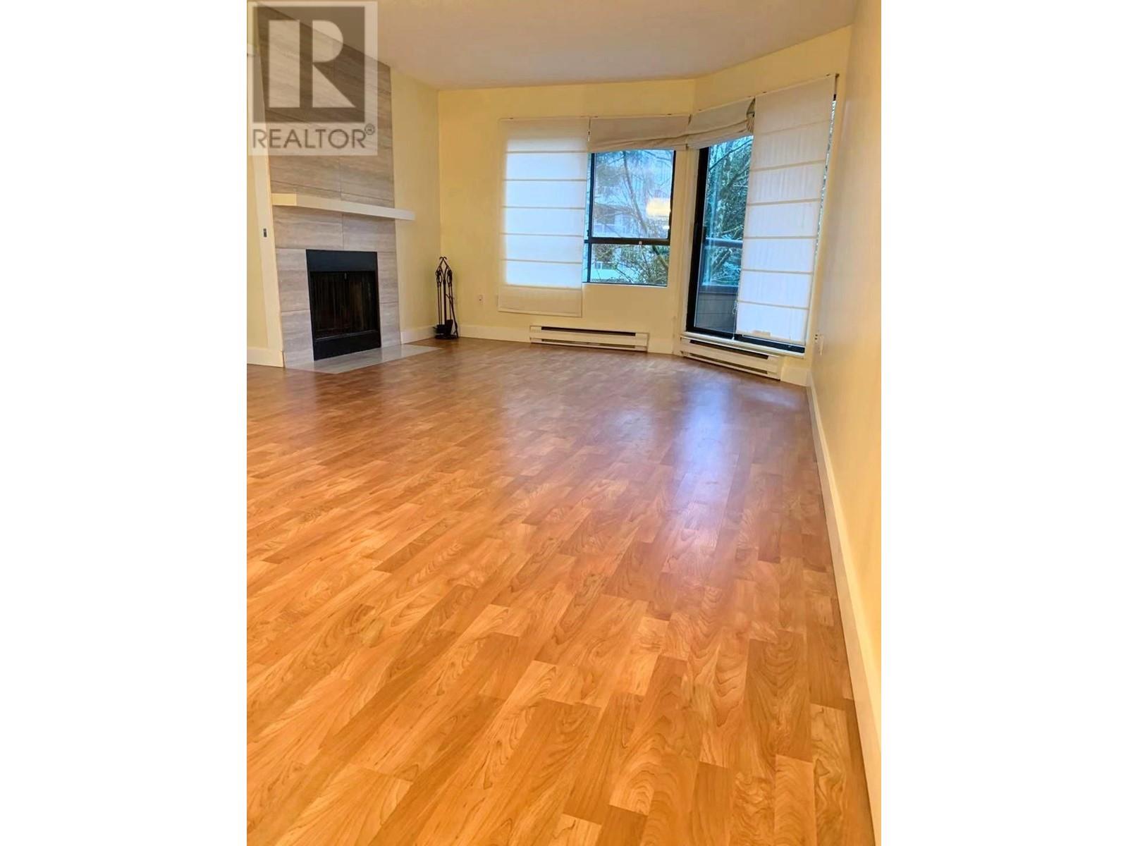 201 1690 Augusta Avenue, Burnaby, British Columbia  V5A 2V6 - Photo 3 - R2798390