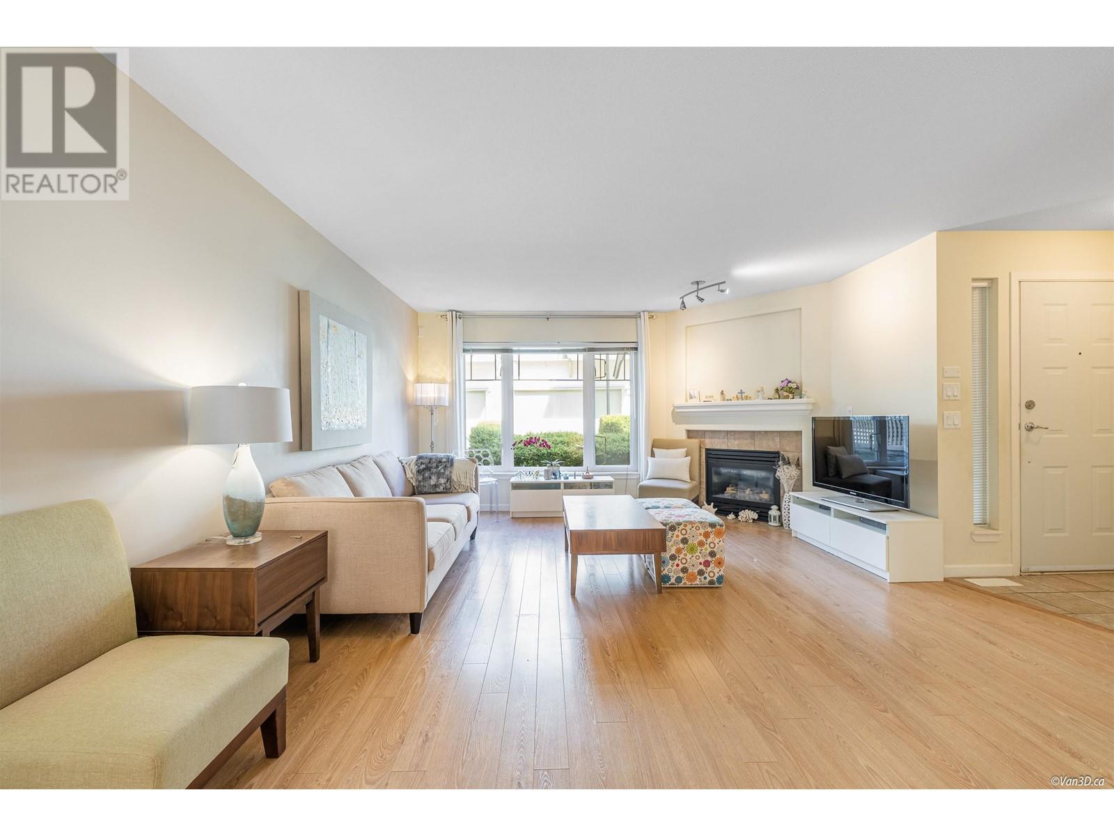 54 2351 Parkway Boulevard, Coquitlam, British Columbia  V3E 3P2 - Photo 2 - R2797937