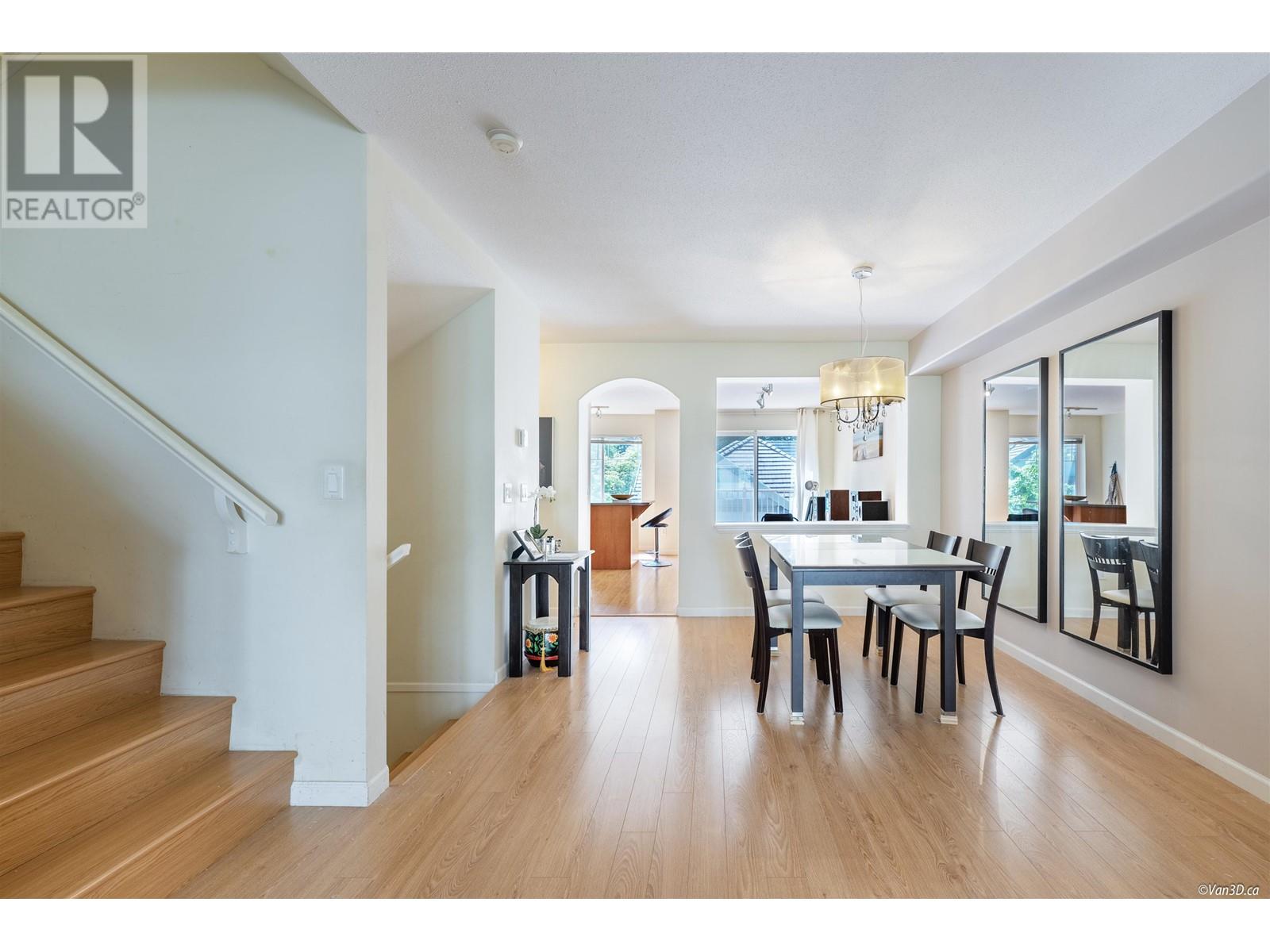 54 2351 Parkway Boulevard, Coquitlam, British Columbia  V3E 3P2 - Photo 4 - R2797937