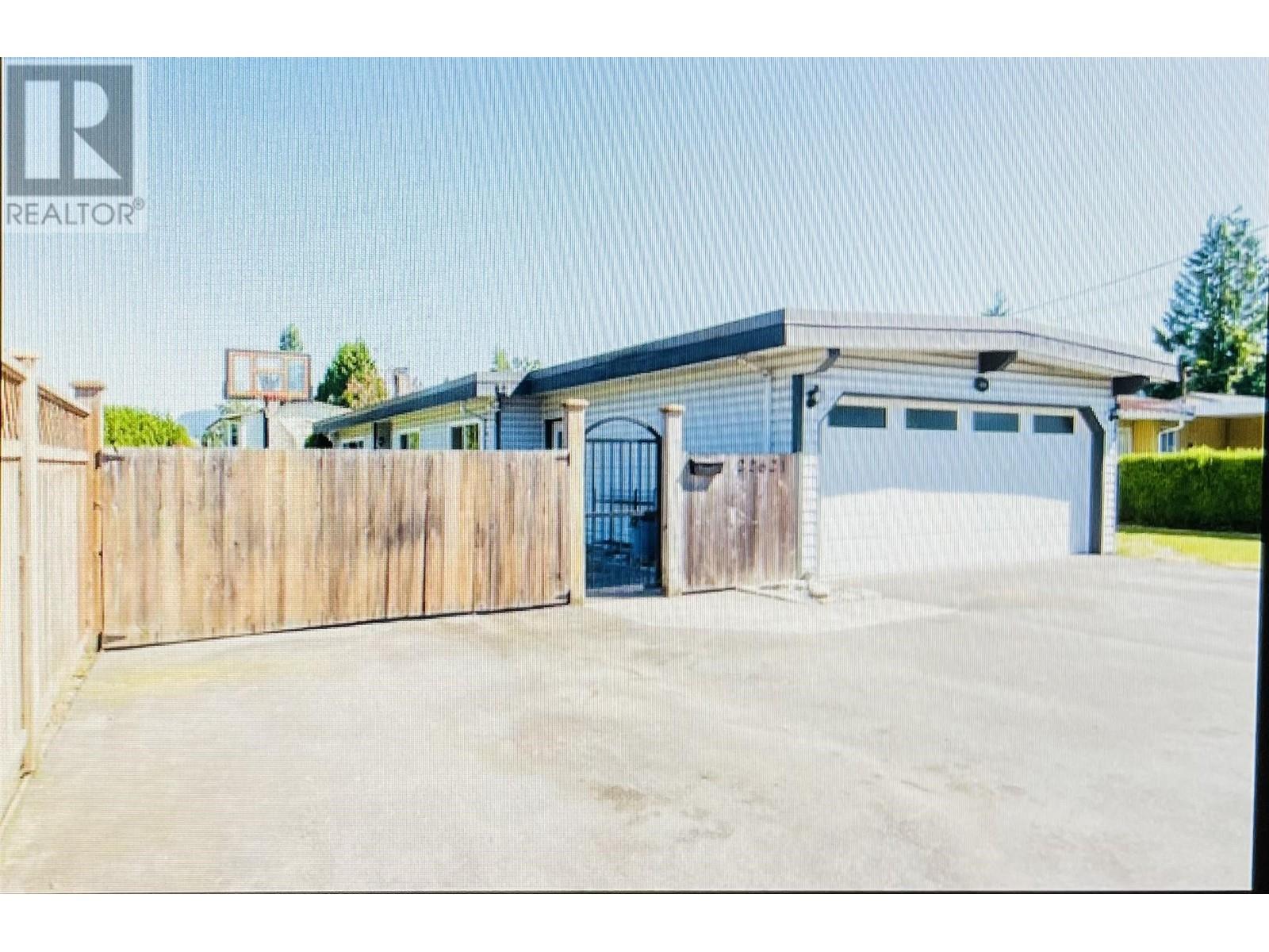 22621 Brown Avenue, Maple Ridge, British Columbia  V2X 3R6 - Photo 6 - R2797847