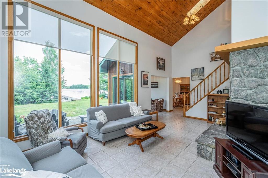 Huntsville Homes, Waterfront Cottages & Acreages For Sale