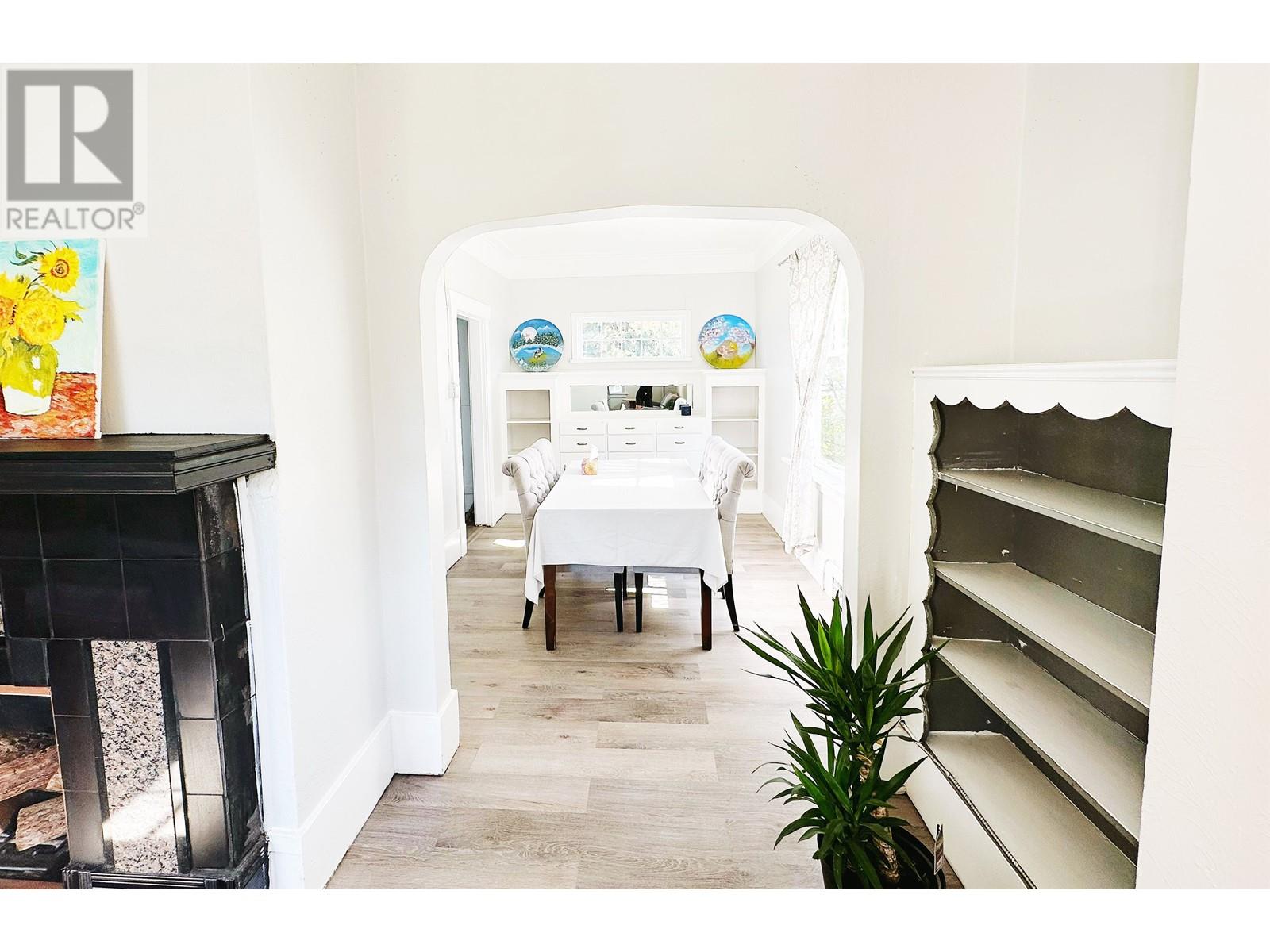 3425 W 8th Avenue, Vancouver, British Columbia  V6R 1Y6 - Photo 3 - R2798255