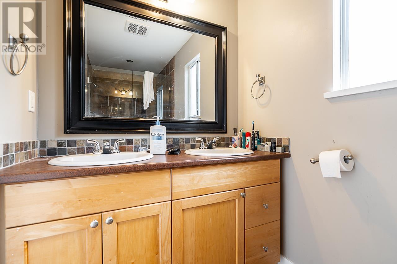 24855 118a Avenue, Maple Ridge, British Columbia  V4R 1Z3 - Photo 16 - R2798417