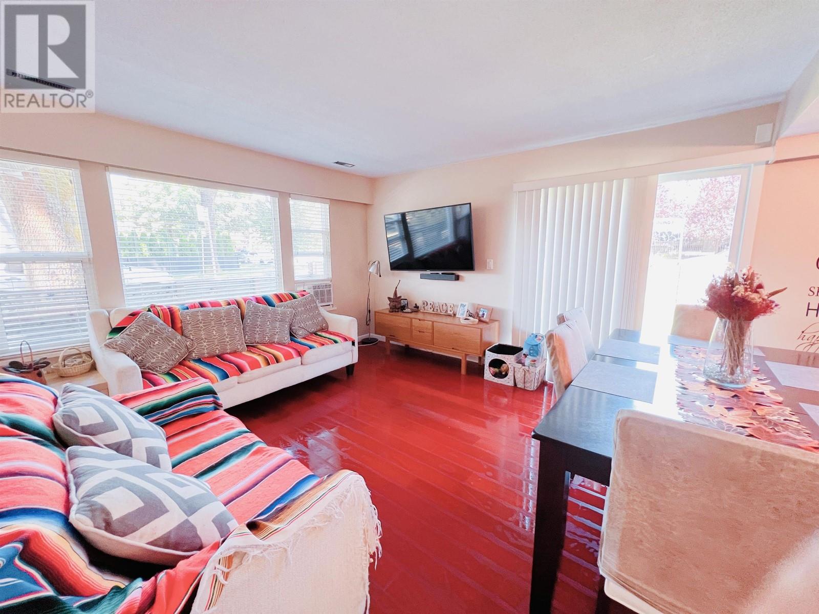 3206 Carolina Street, Vancouver, British Columbia  V5V 4B1 - Photo 3 - R2793231