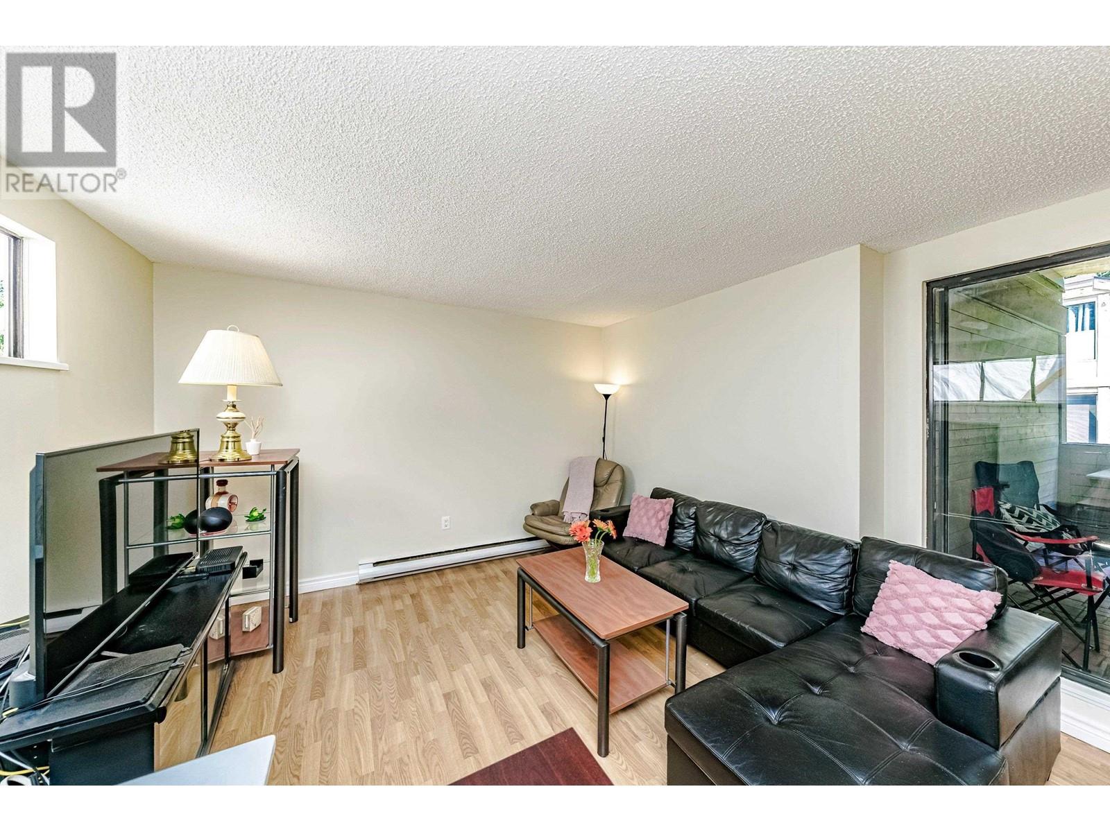303 9131 Capella Drive, Burnaby, British Columbia  V3J 7K4 - Photo 3 - R2795192
