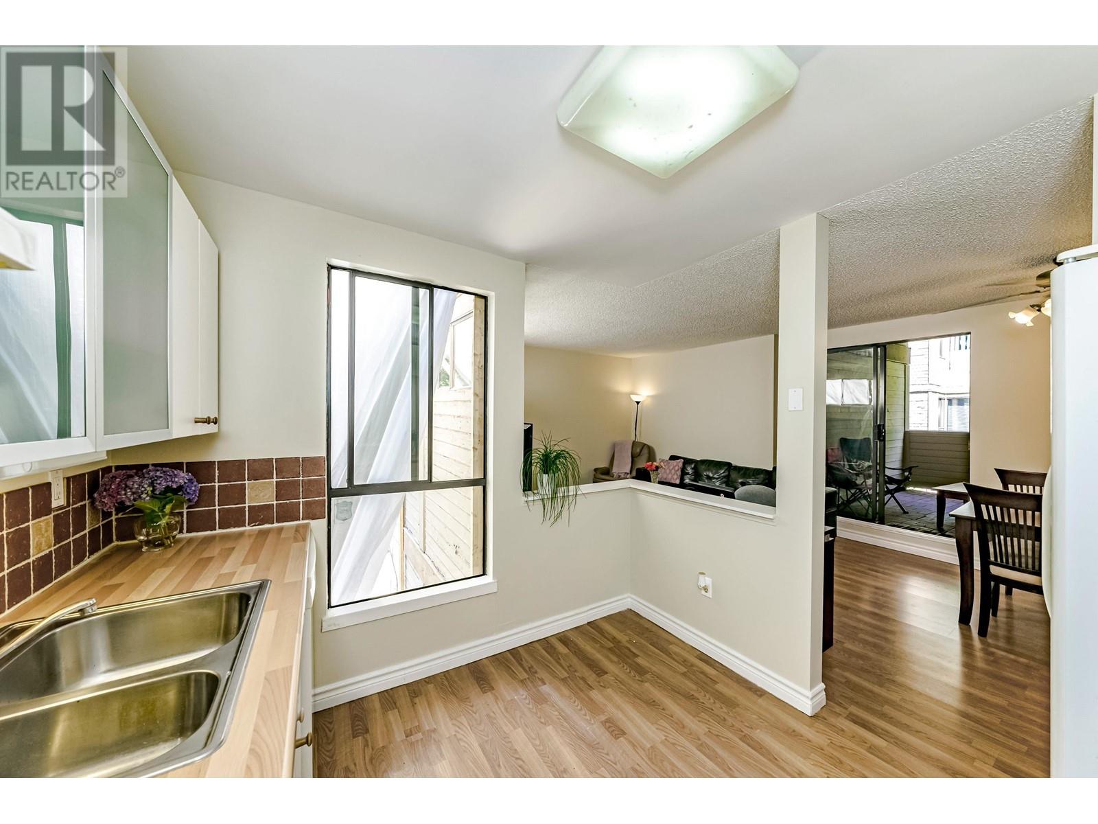 303 9131 Capella Drive, Burnaby, British Columbia  V3J 7K4 - Photo 12 - R2795192