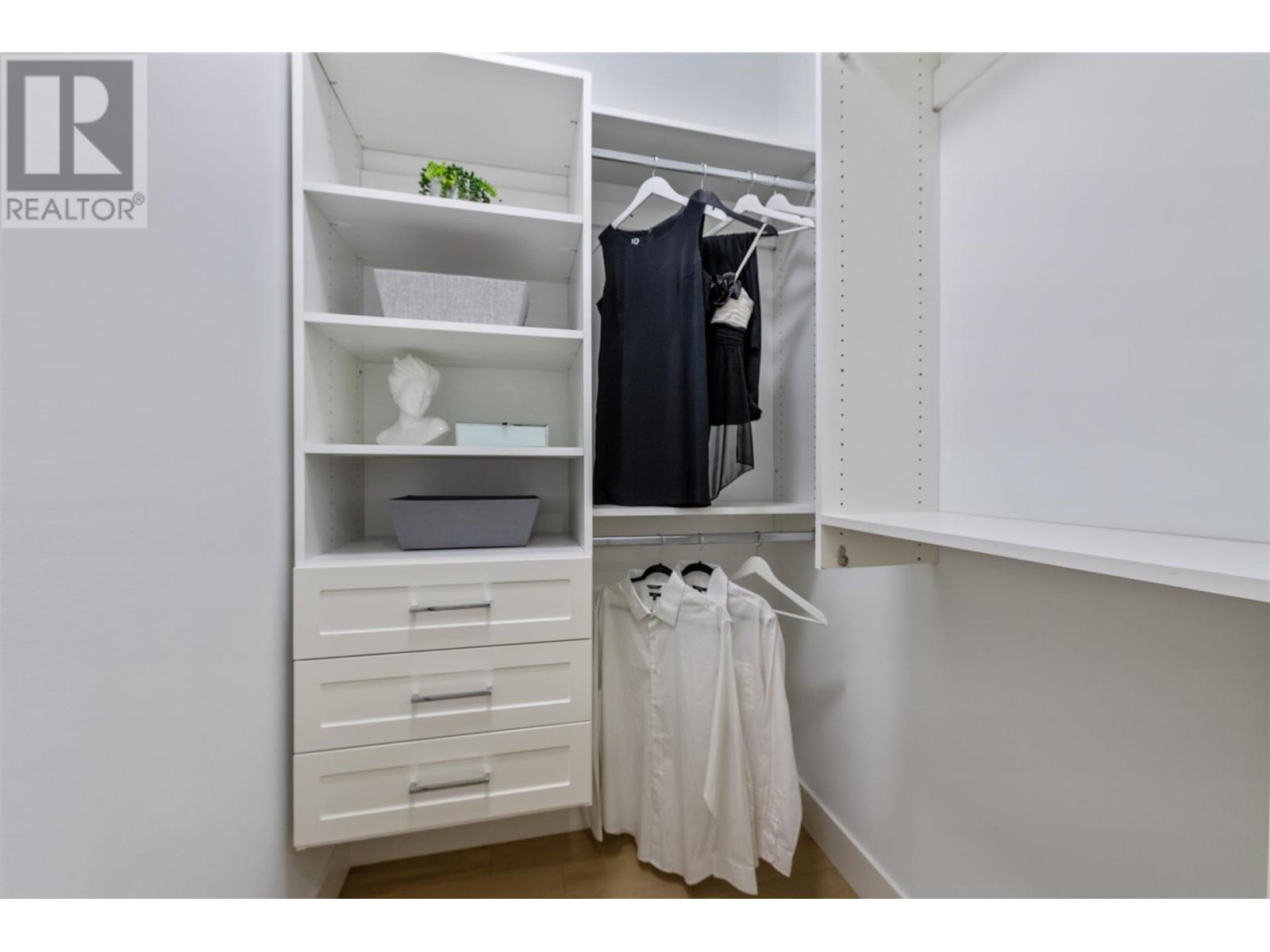 3181 Kitchener Street, Vancouver, British Columbia  V5K 3E9 - Photo 13 - R2798701