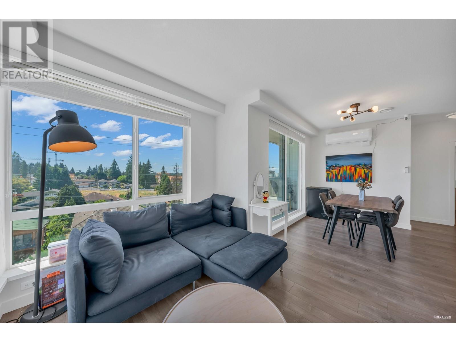 605 707 Como Lake Avenue, Coquitlam, British Columbia  V3J 0J5 - Photo 10 - R2798729