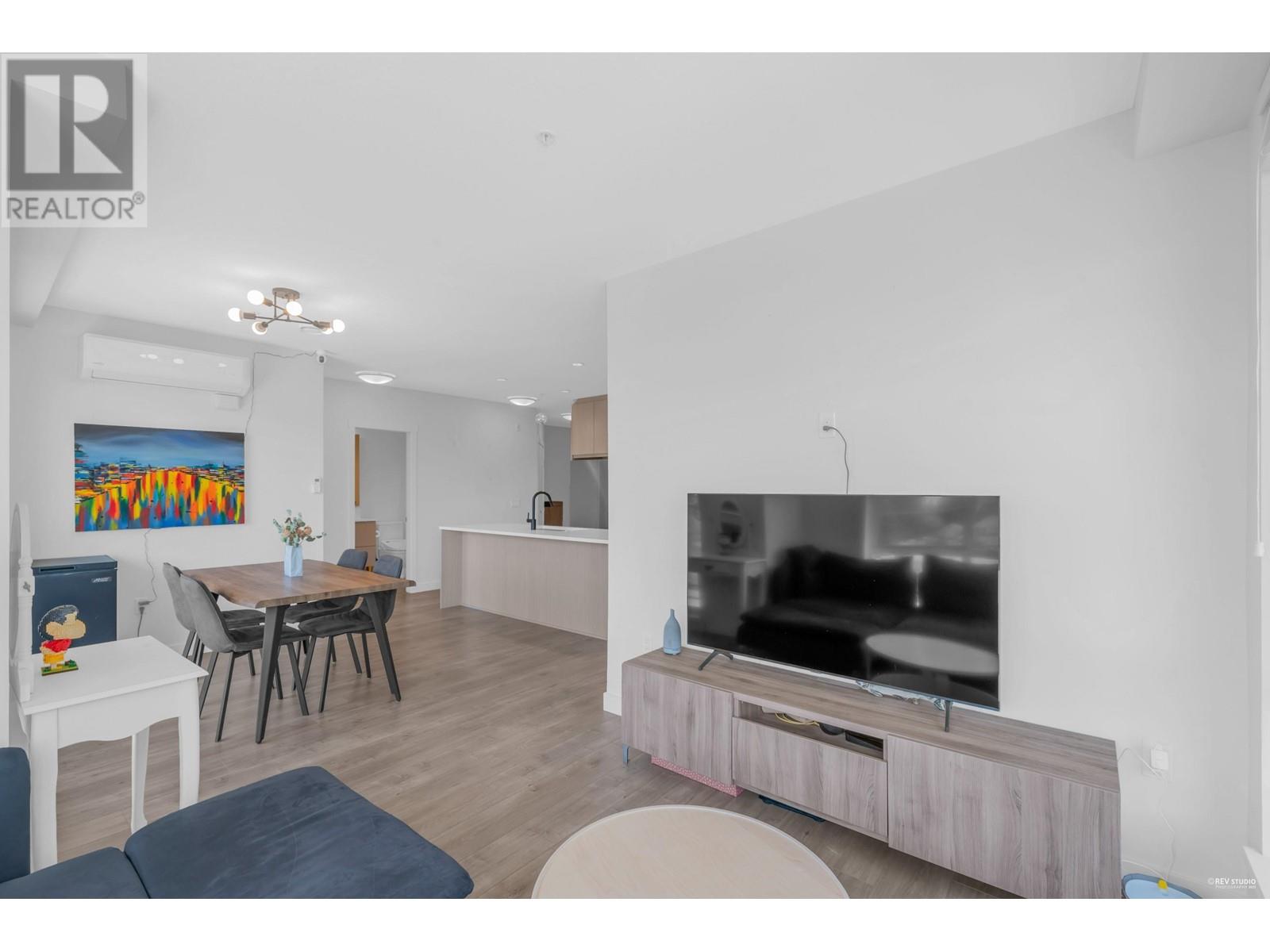 605 707 Como Lake Avenue, Coquitlam, British Columbia  V3J 0J5 - Photo 11 - R2798729