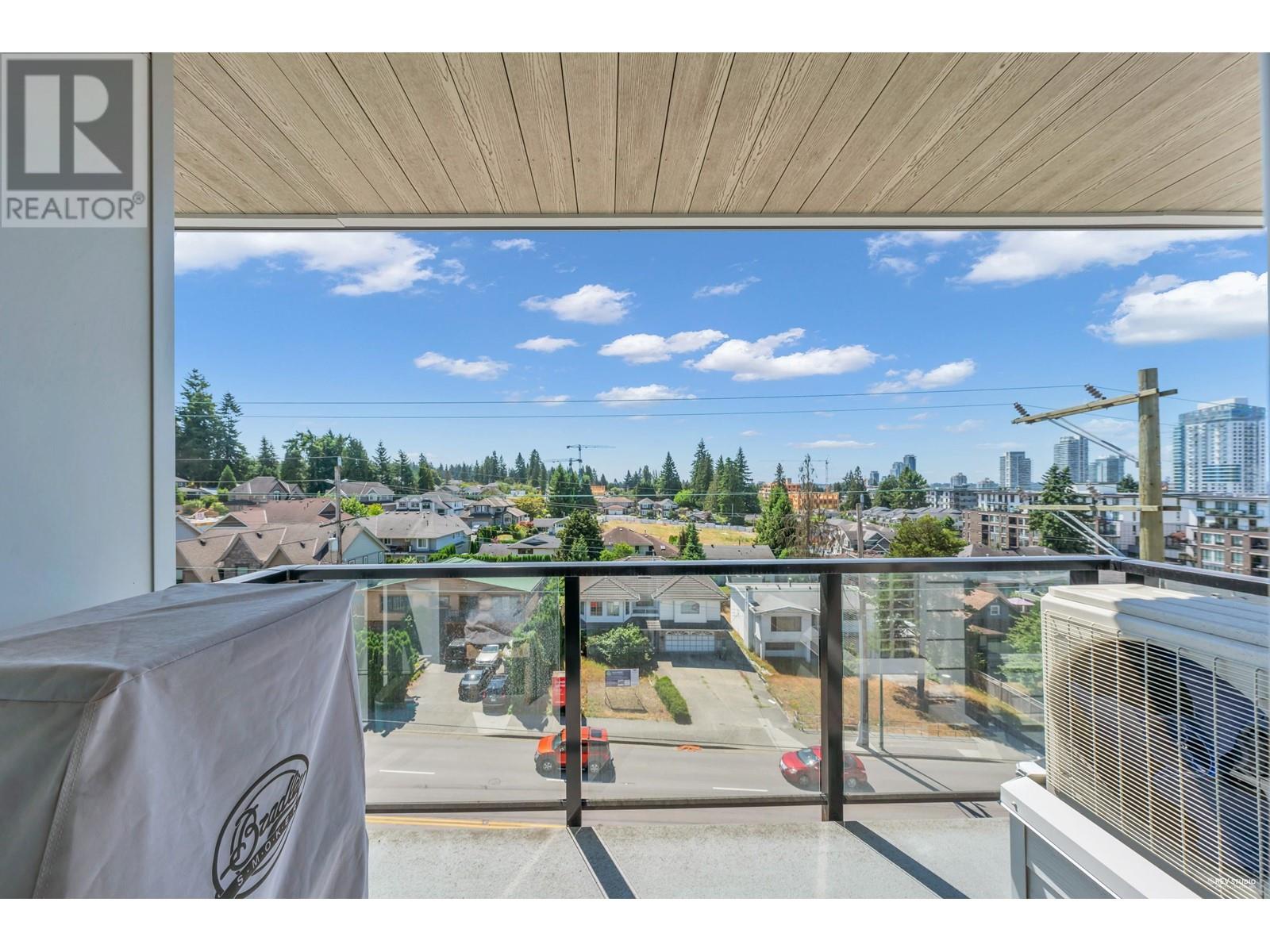 605 707 Como Lake Avenue, Coquitlam, British Columbia  V3J 0J5 - Photo 19 - R2798729