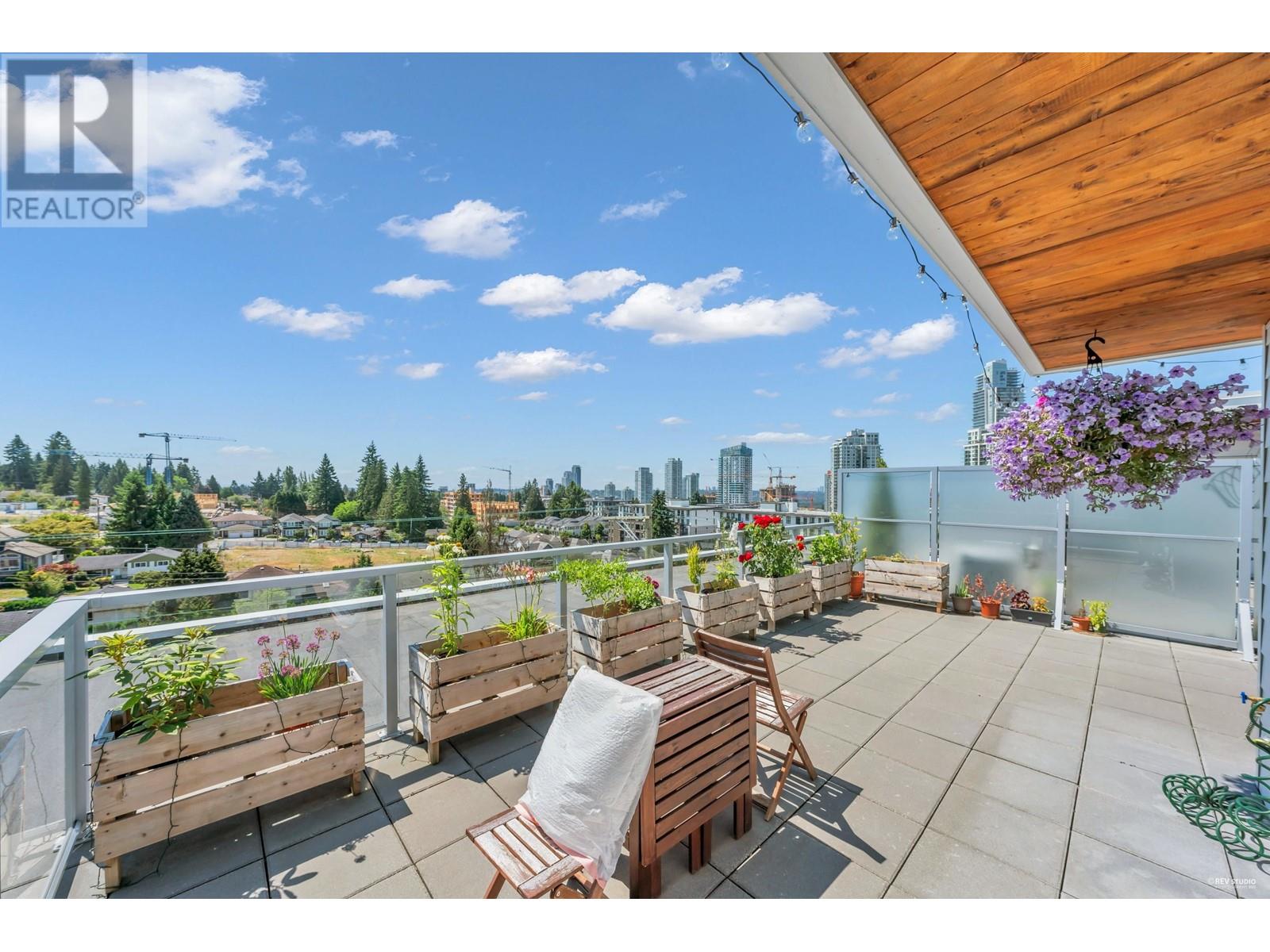 605 707 Como Lake Avenue, Coquitlam, British Columbia  V3J 0J5 - Photo 23 - R2798729