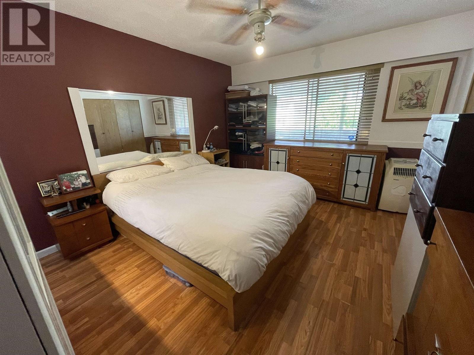 1155 E 37th Avenue, Vancouver, British Columbia  V5W 3Y3 - Photo 4 - R2798206