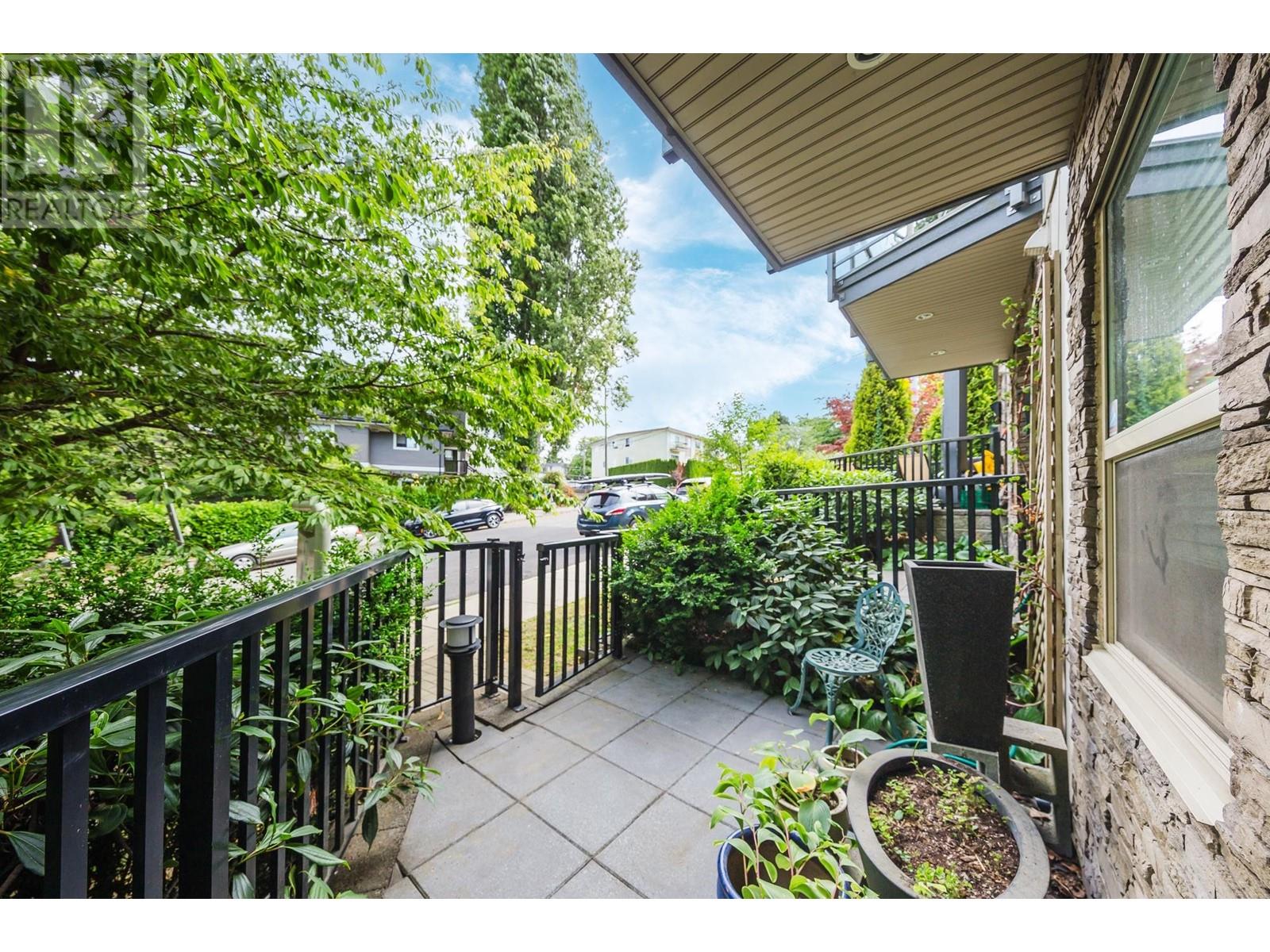 2128 Eton Street, Vancouver, British Columbia  V5L 1C7 - Photo 4 - R2798982