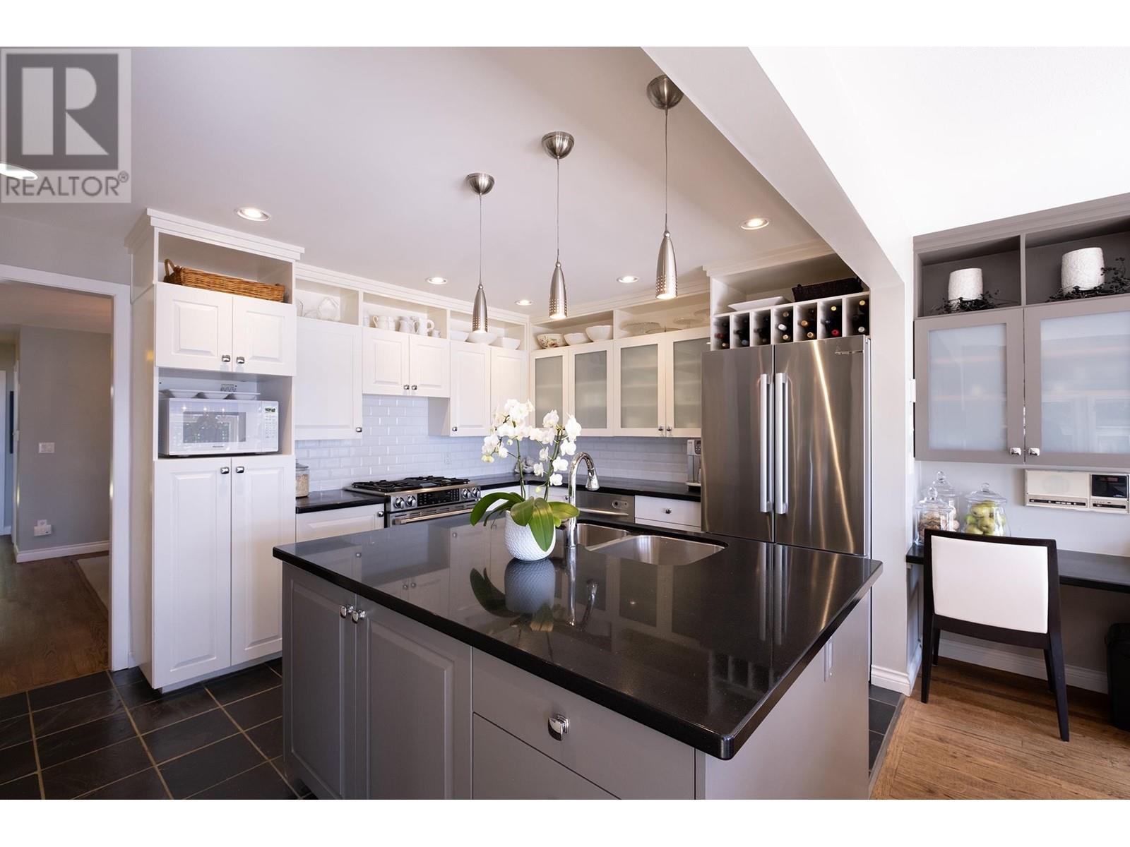 1388 Burns Road, Gibsons, British Columbia  V0N 1V1 - Photo 23 - R2791798