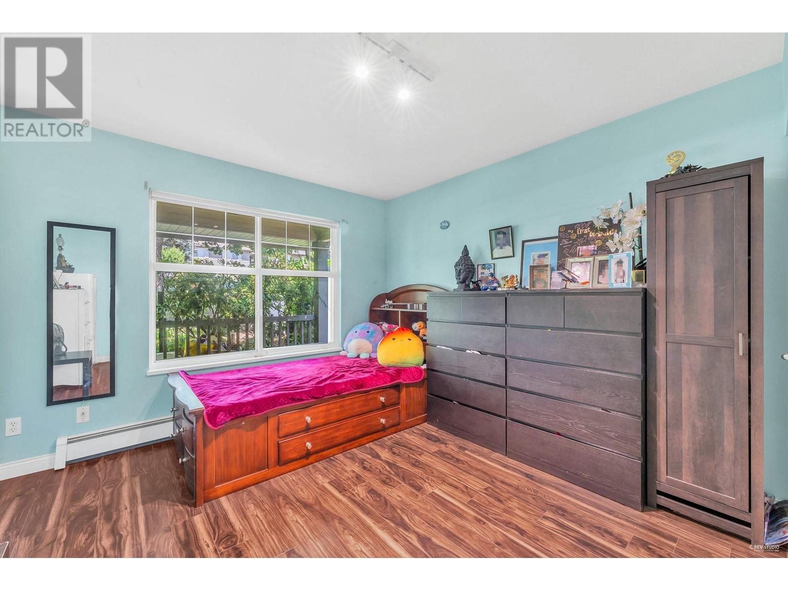 1553 Burrill Avenue, North Vancouver, British Columbia  V7K 1L8 - Photo 10 - R2799070