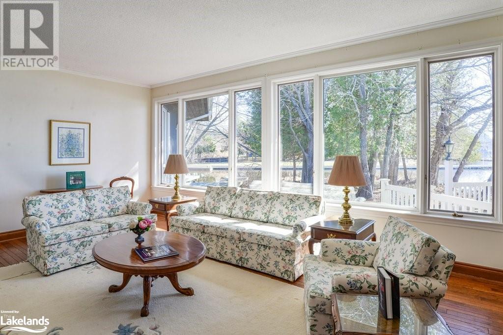 1857 Muskoka Road 118 W, Milford Bay, Ontario P1L 0J2 (25844060