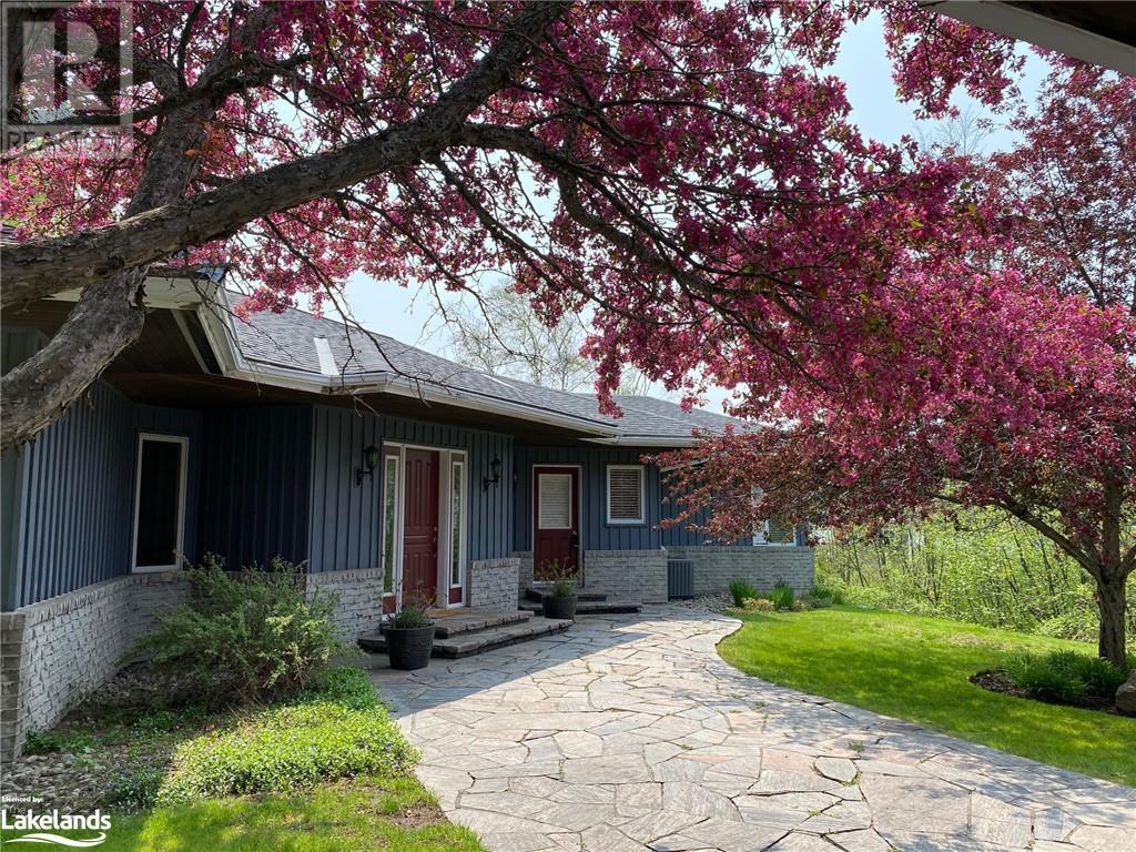 1857 Muskoka Road 118 W, Milford Bay, Ontario P1L 0J2 (25844060