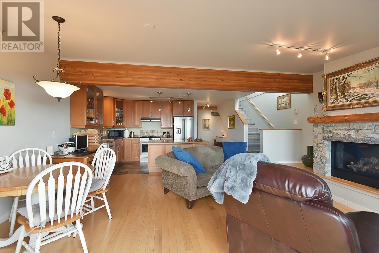 5396 Wakefield Beach Lane, Sechelt, British Columbia  V7Z 0T6 - Photo 17 - R2799173