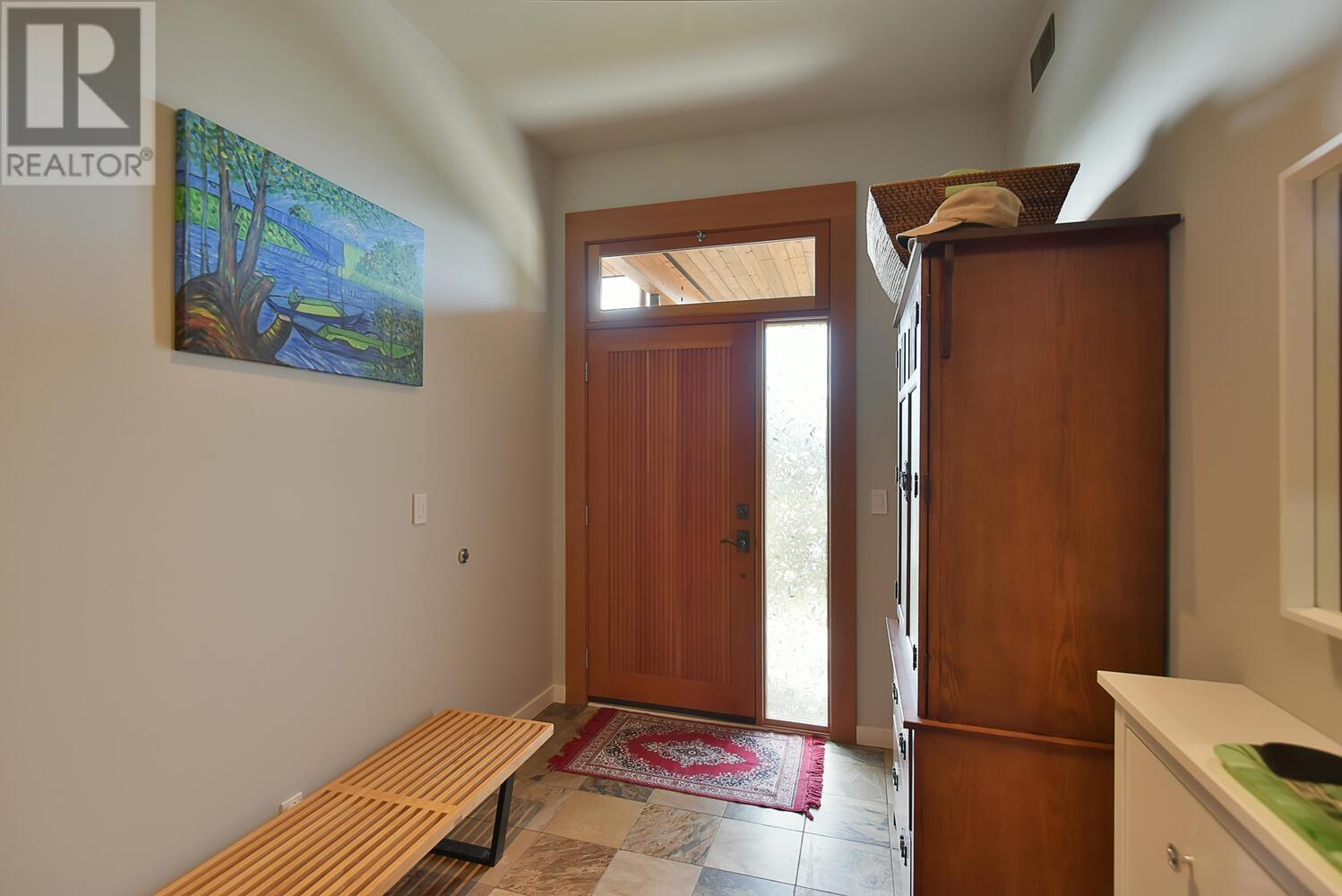 5396 Wakefield Beach Lane, Sechelt, British Columbia  V7Z 0T6 - Photo 31 - R2799173